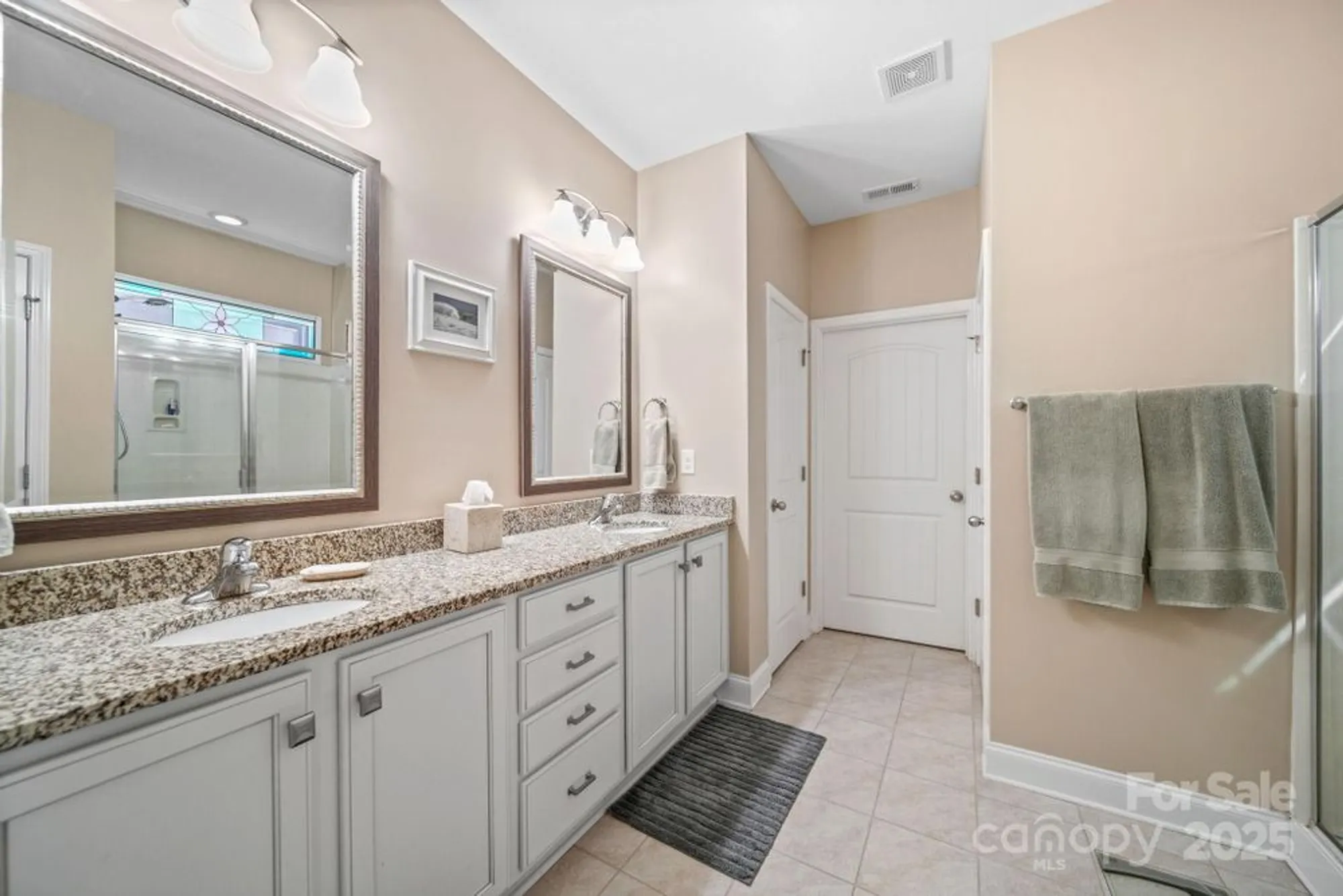 Property Slideshow image 26 of 47 | 5326 casper dr, Charlotte, NC, 28214