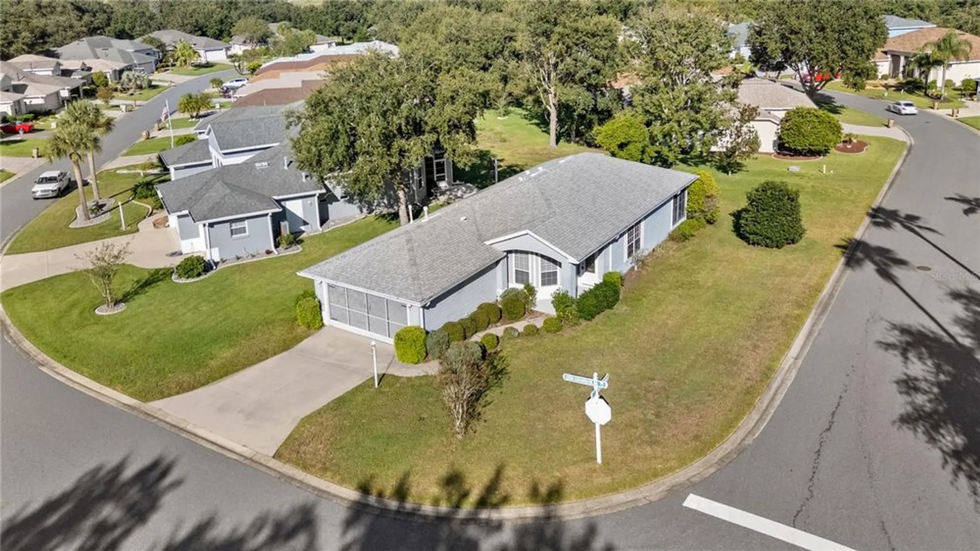 Property Slideshow image 73 of 77 | 20505 queen alexandra dr, Leesburg, FL, 34748