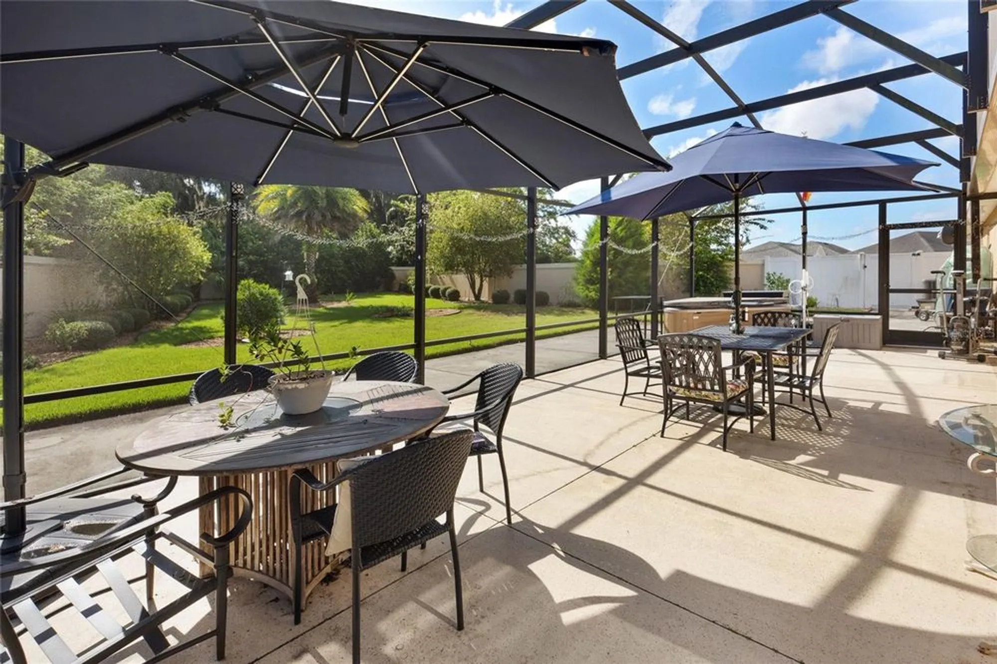 Property Slideshow image 7 of 37 | 431 jarquin way, The Villages, FL, 32162