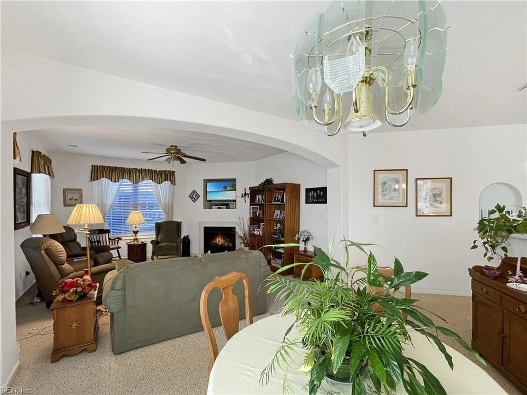 Property Slideshow image 9 of 25 | 2709 browning dr, Virginia Beach, VA, 23456