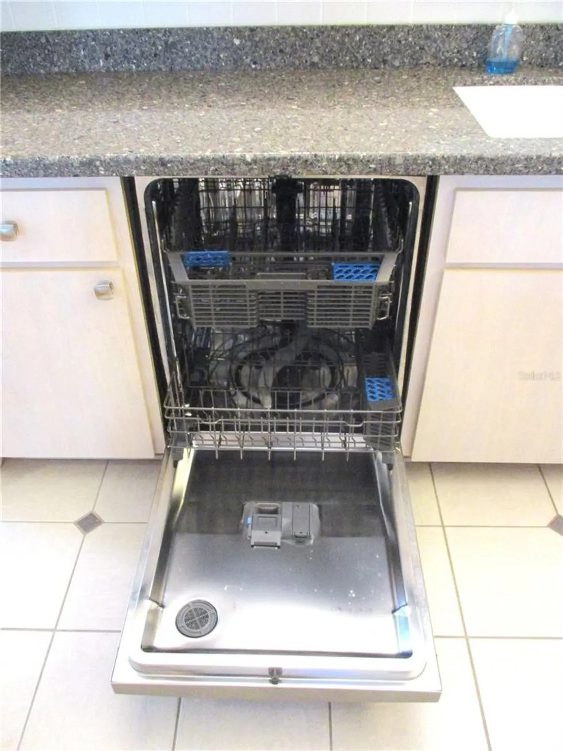 Property Slideshow image 12 of 89 | 14272 sw 112th cir, Dunnellon, FL, 34432