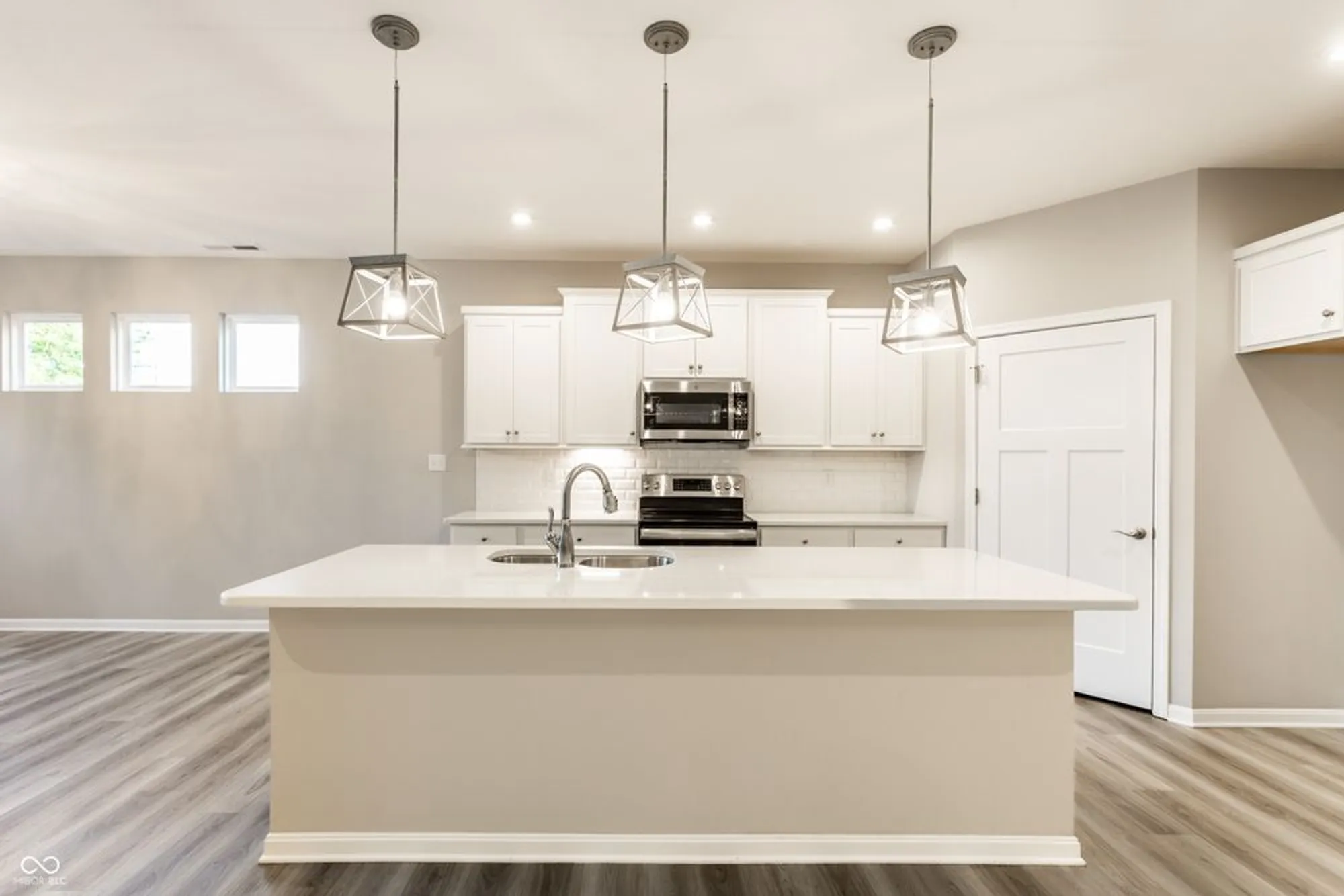 Property Slideshow image 16 of 30 | 5826 lyster ln, Indianapolis, IN, 46239