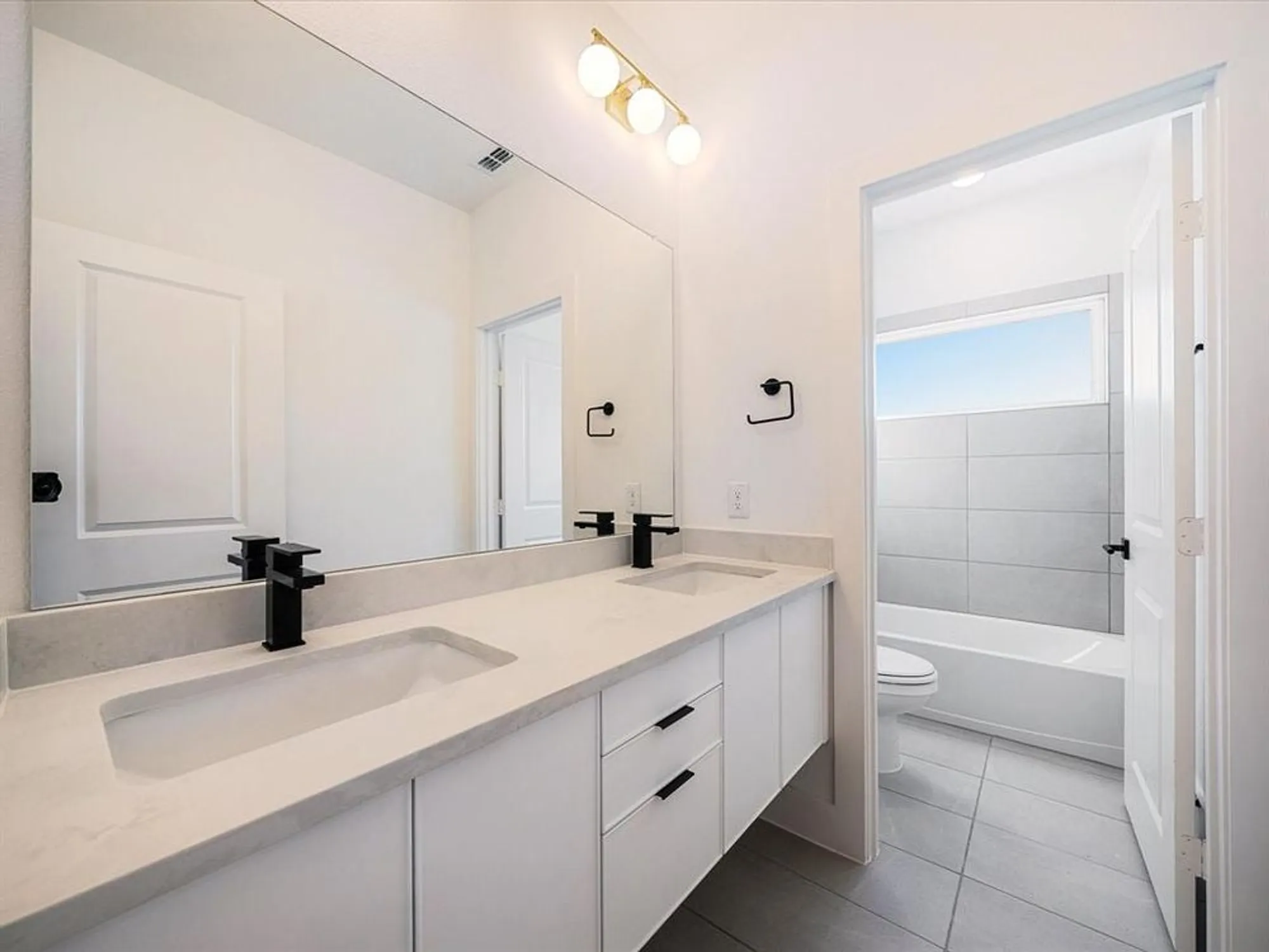 Property Slideshow image 29 of 40 | 1433 imperial ave, Frisco, TX, 75036