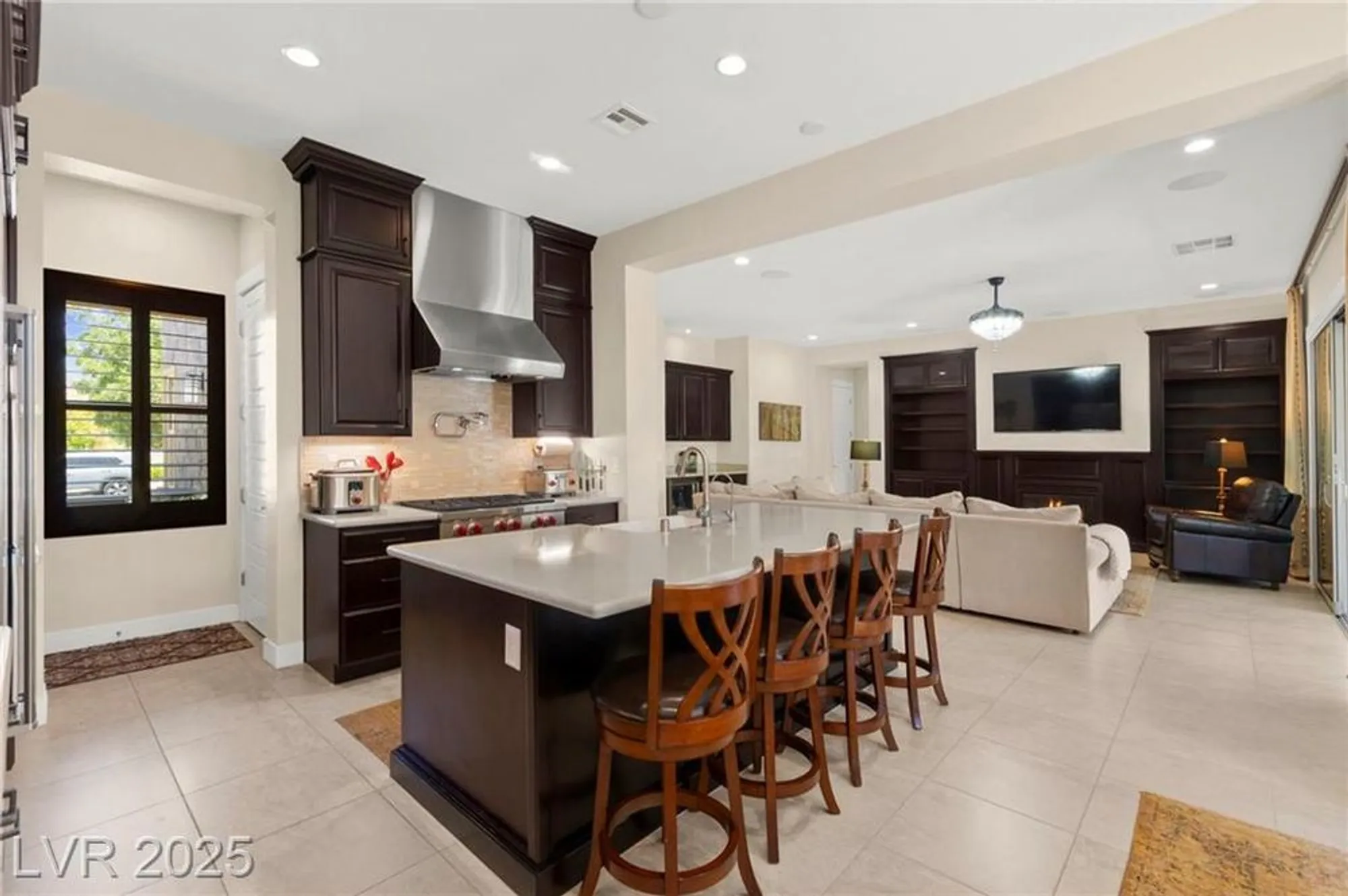 Property Slideshow image 21 of 55 | 6810 silver crescent st, Las Vegas, NV, 89148