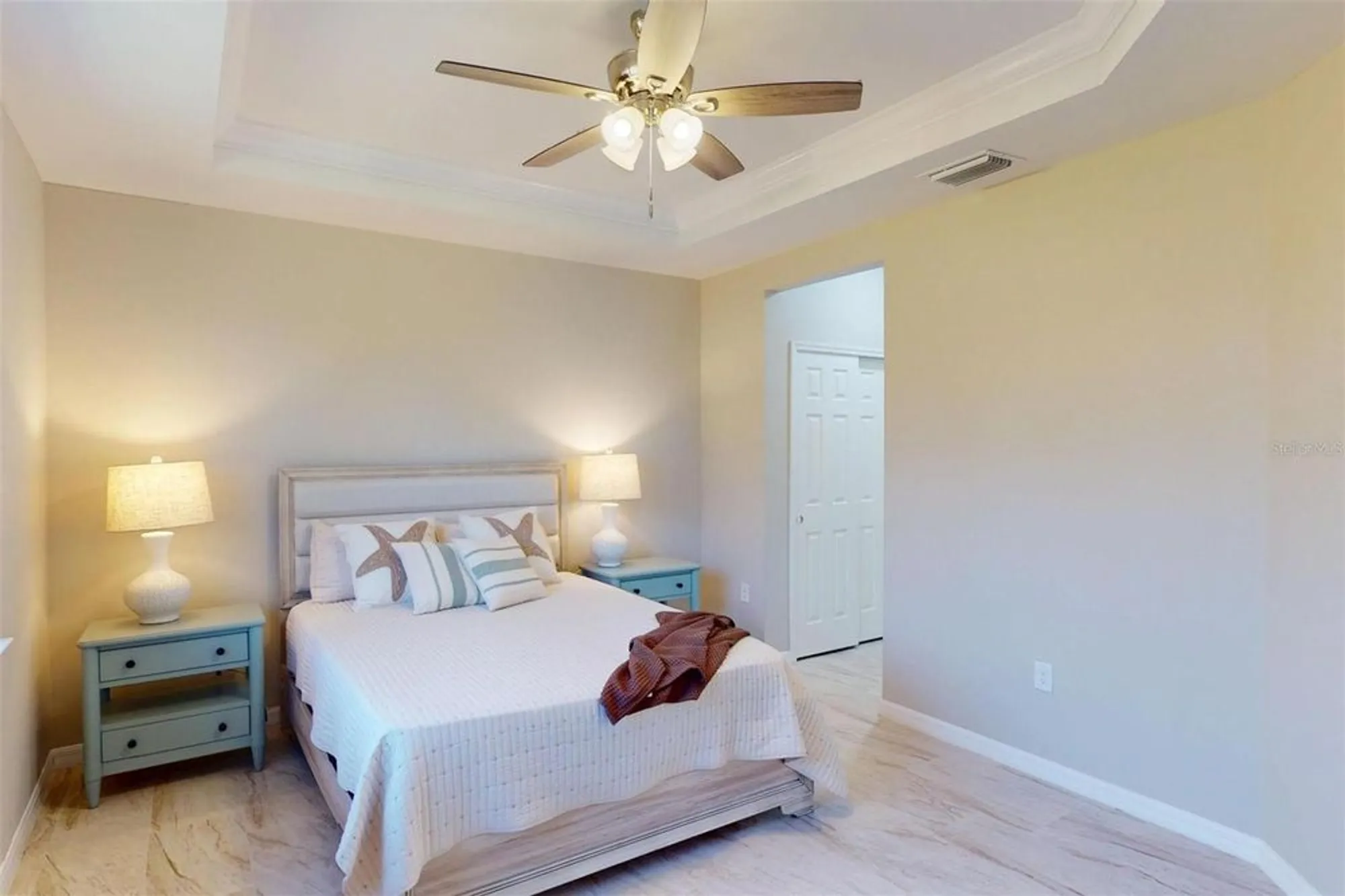 Property Slideshow image 23 of 85 | 2430 daisy dr, North Port, FL, 34289