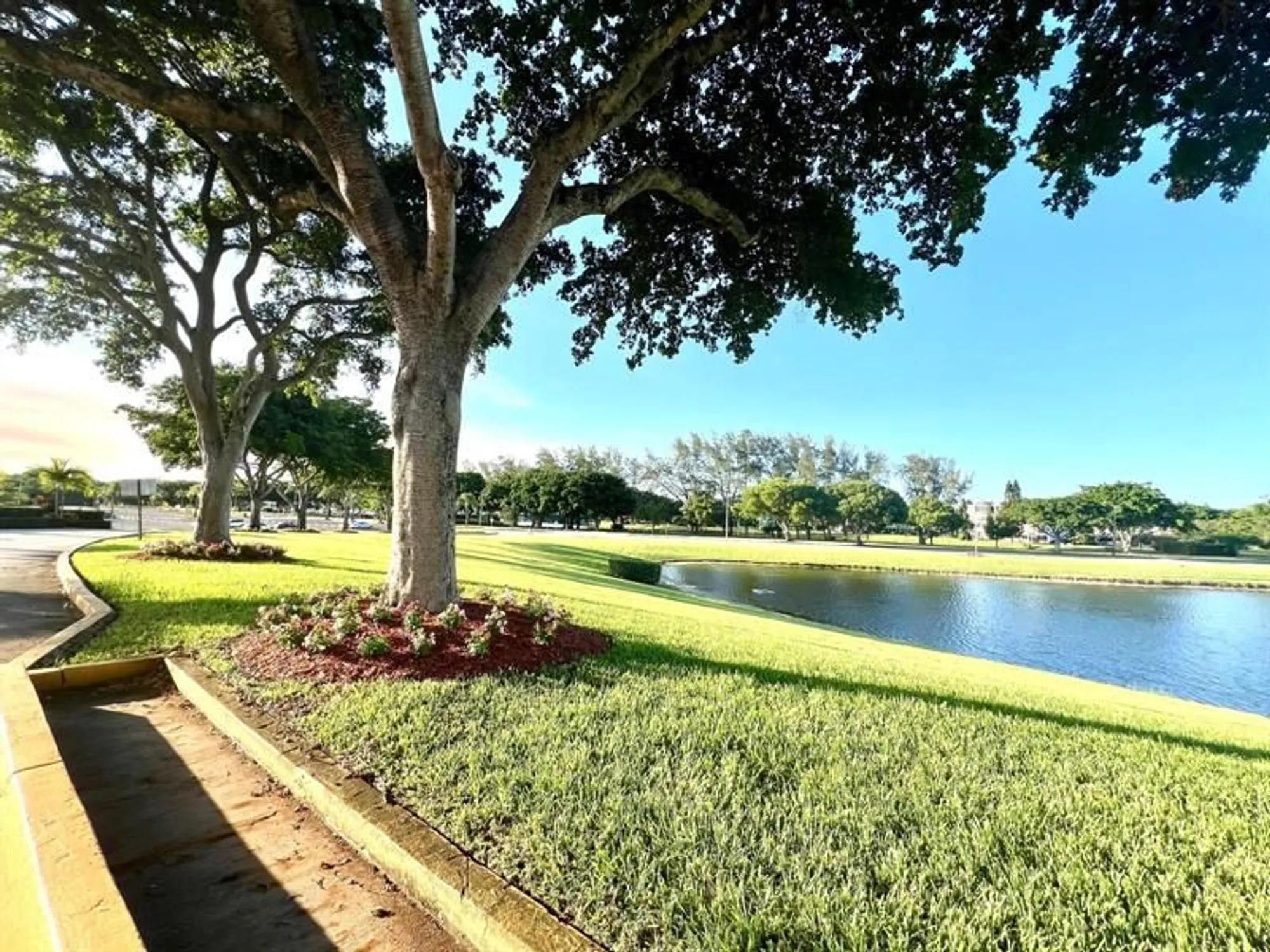 Property Slideshow image 36 of 47 | 418 durham n # 418, Deerfield Beach, FL, 33442