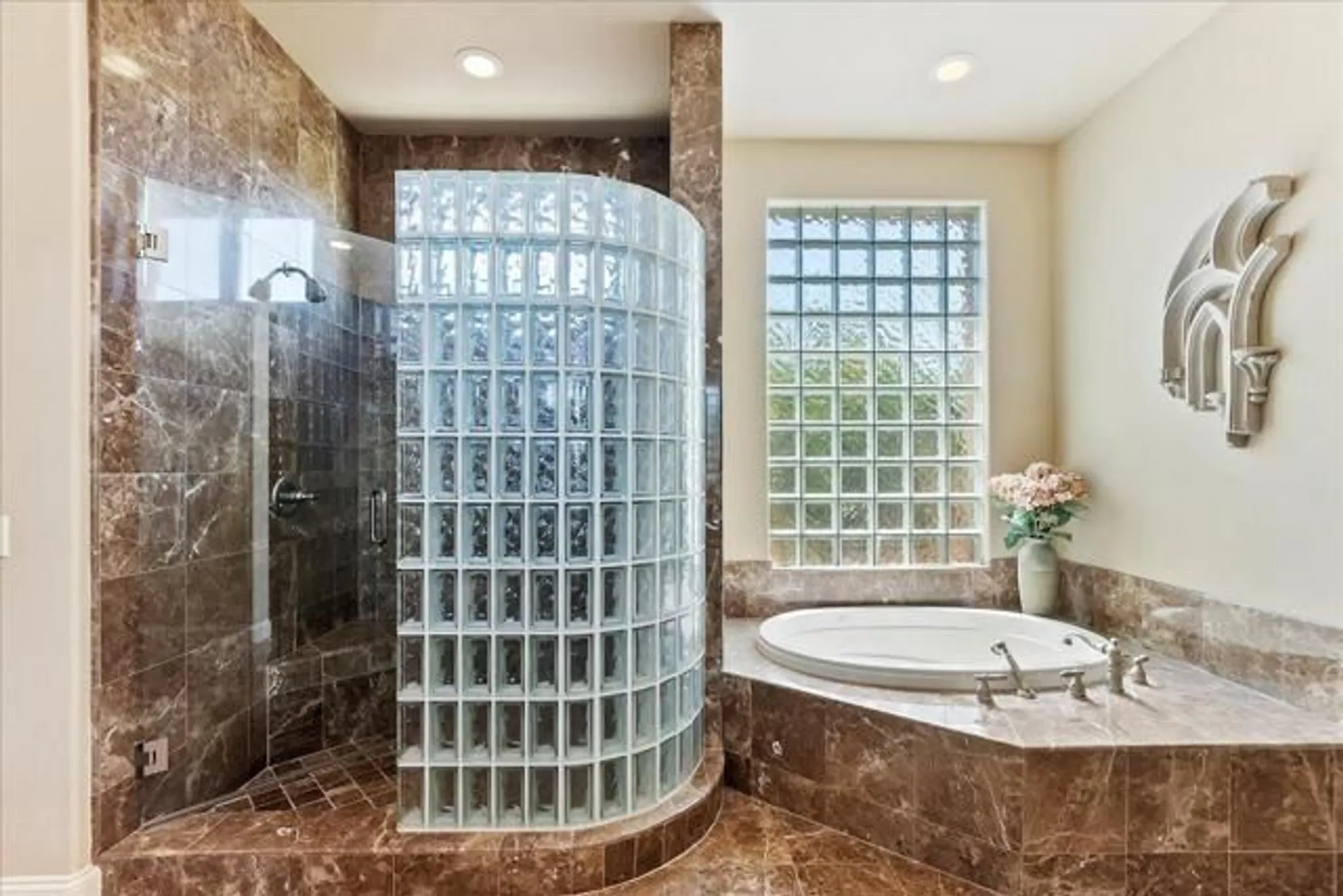 Property Slideshow image 27 of 51 | 55830 cherry hills dr, La Quinta, CA, 92253