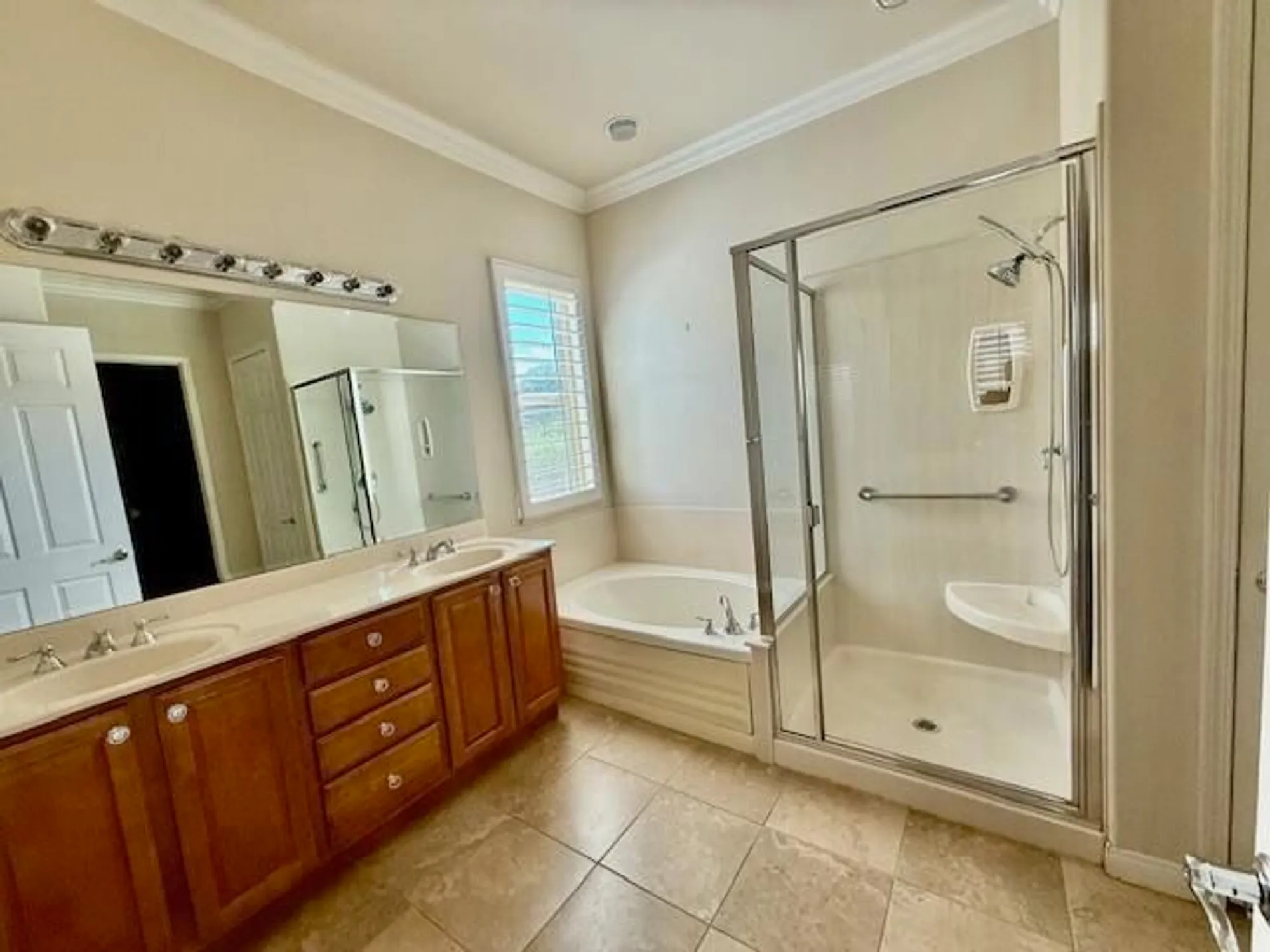 Property Slideshow image 9 of 19 | 40398 calle santa anita, Indio, CA, 92203