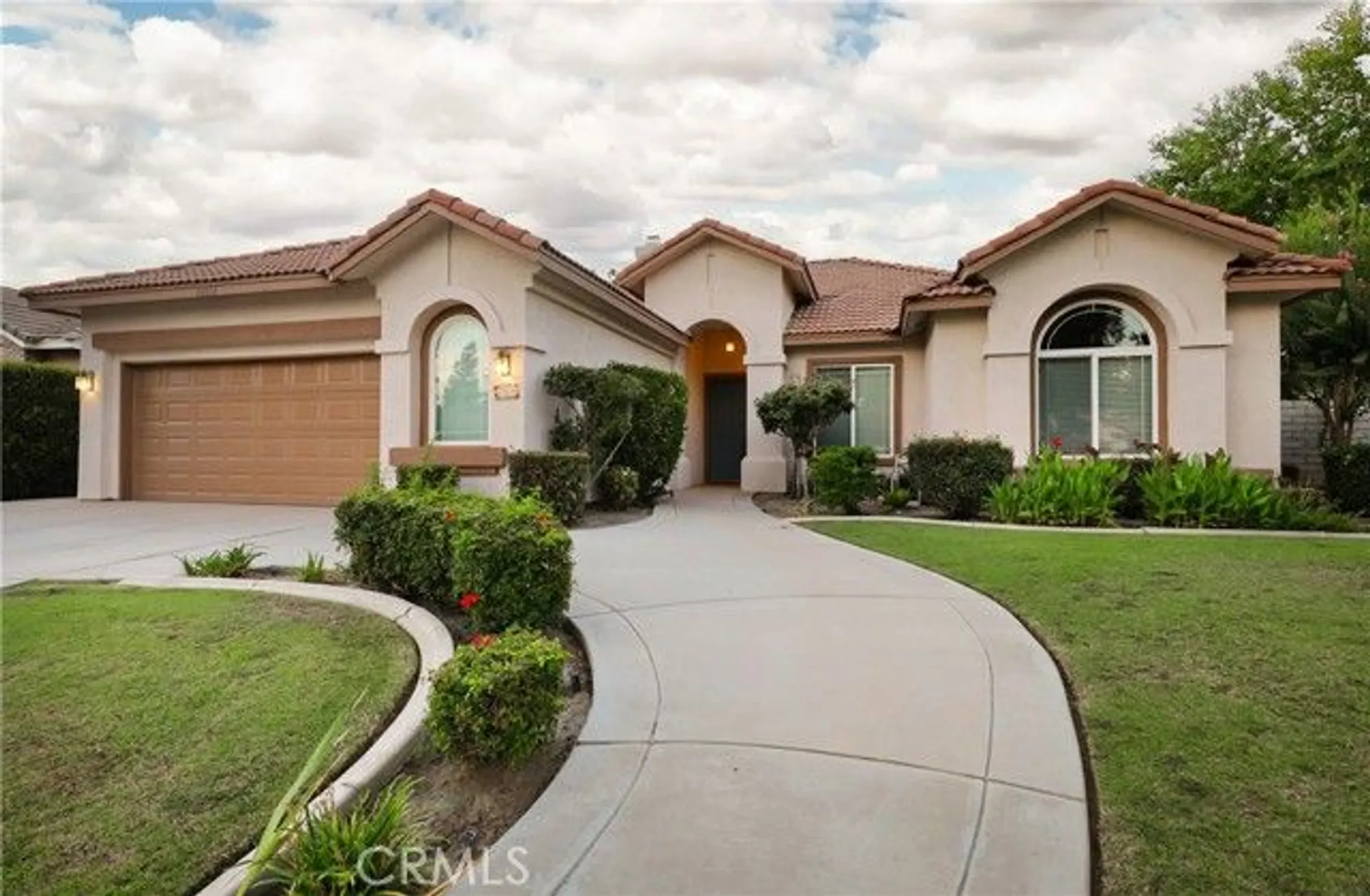 Property Slideshow image 30 of 34 | 10014 brigadoon rose st, Bakersfield, CA, 93311