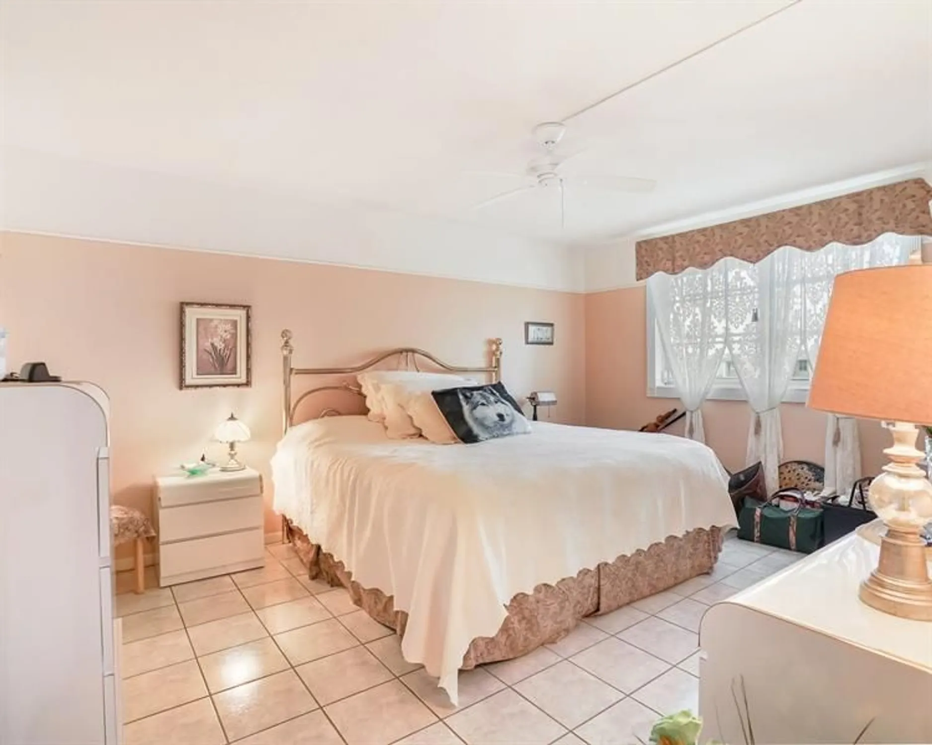 Property Slideshow image 11 of 15 | 2881 nw 47th ter 406, Lauderdale Lakes, FL, 33313