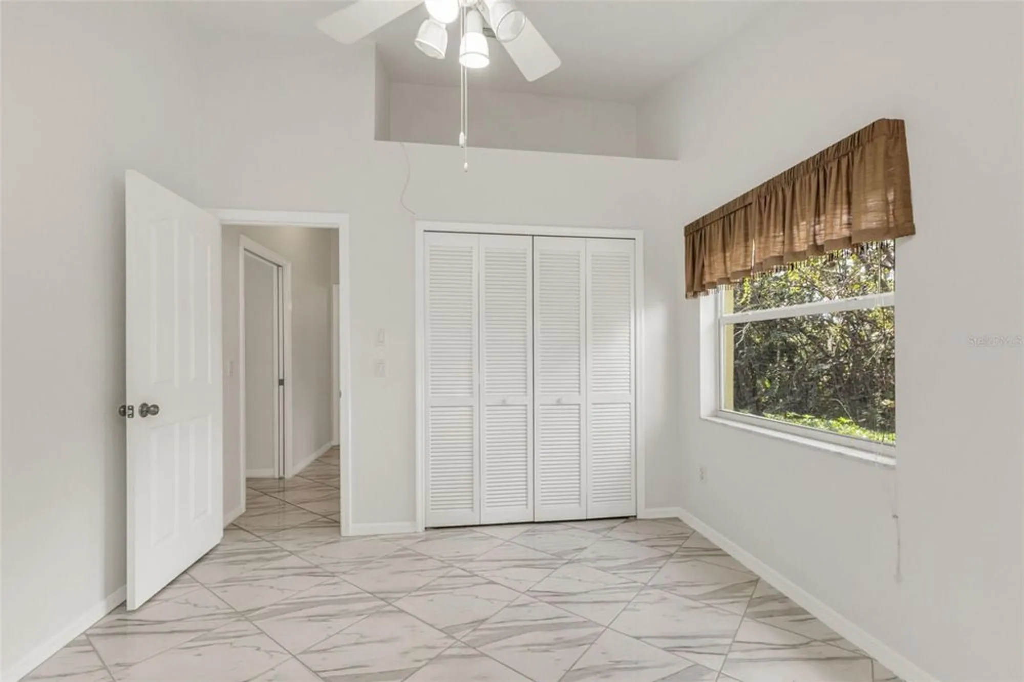 Property Slideshow image 32 of 83 | 14301 bridgeview ln, Port Charlotte, FL, 33953