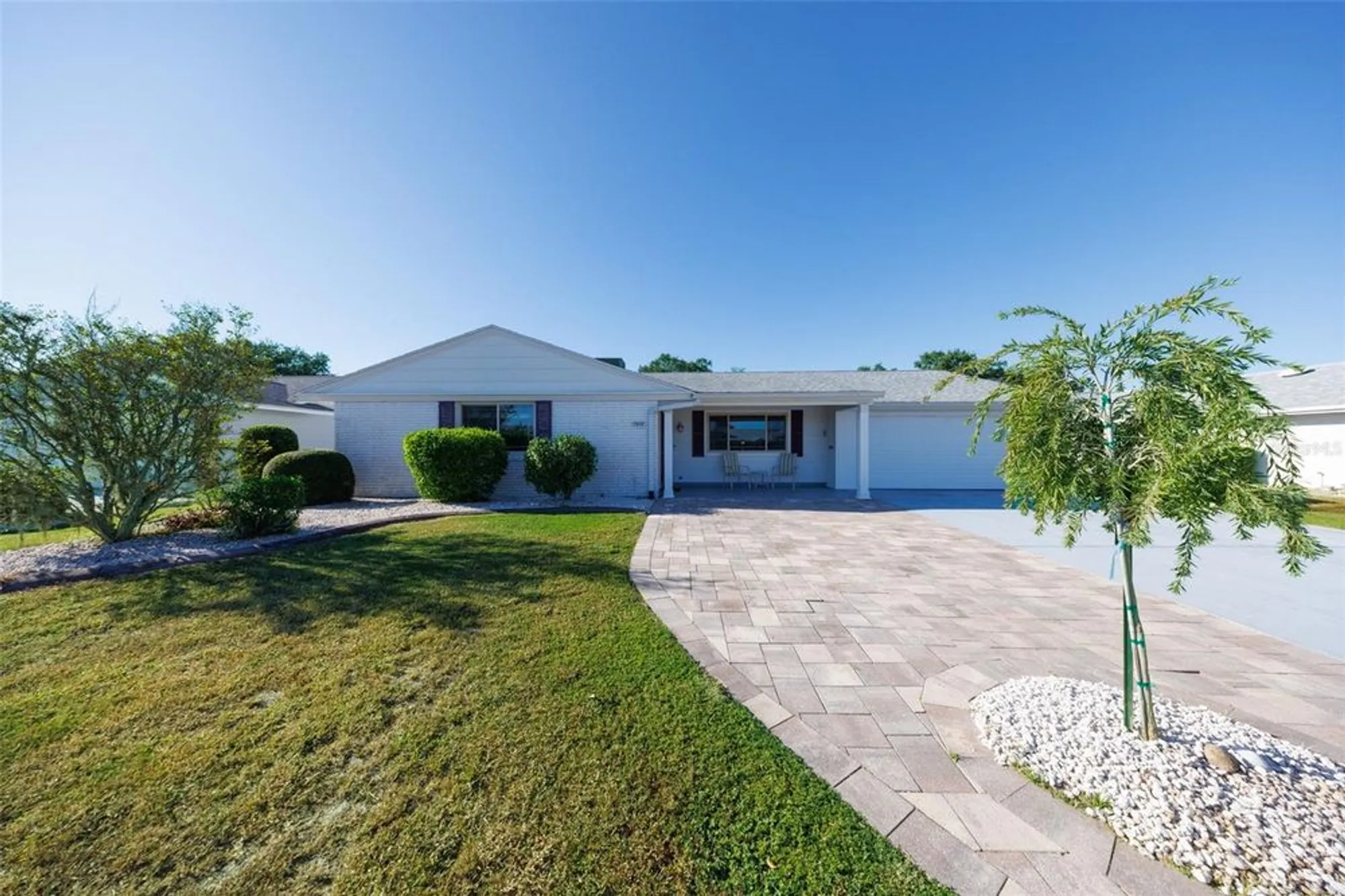 Property Slideshow image 7 of 52 | 1818 danbury dr, Sun City Center, FL, 33573