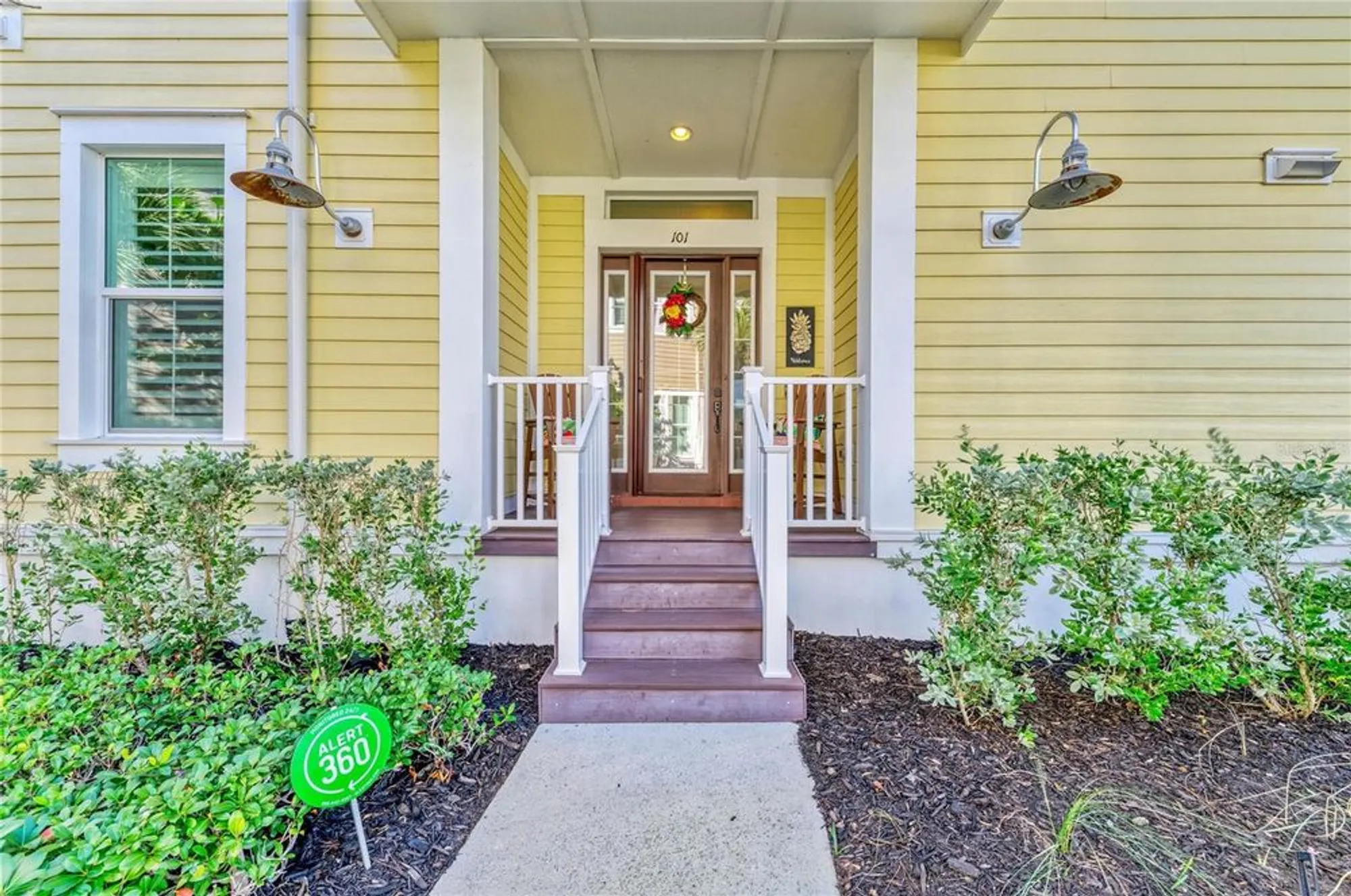 Property Slideshow image 7 of 98 | 334 castaway cay dr 101, Bradenton, FL, 34209