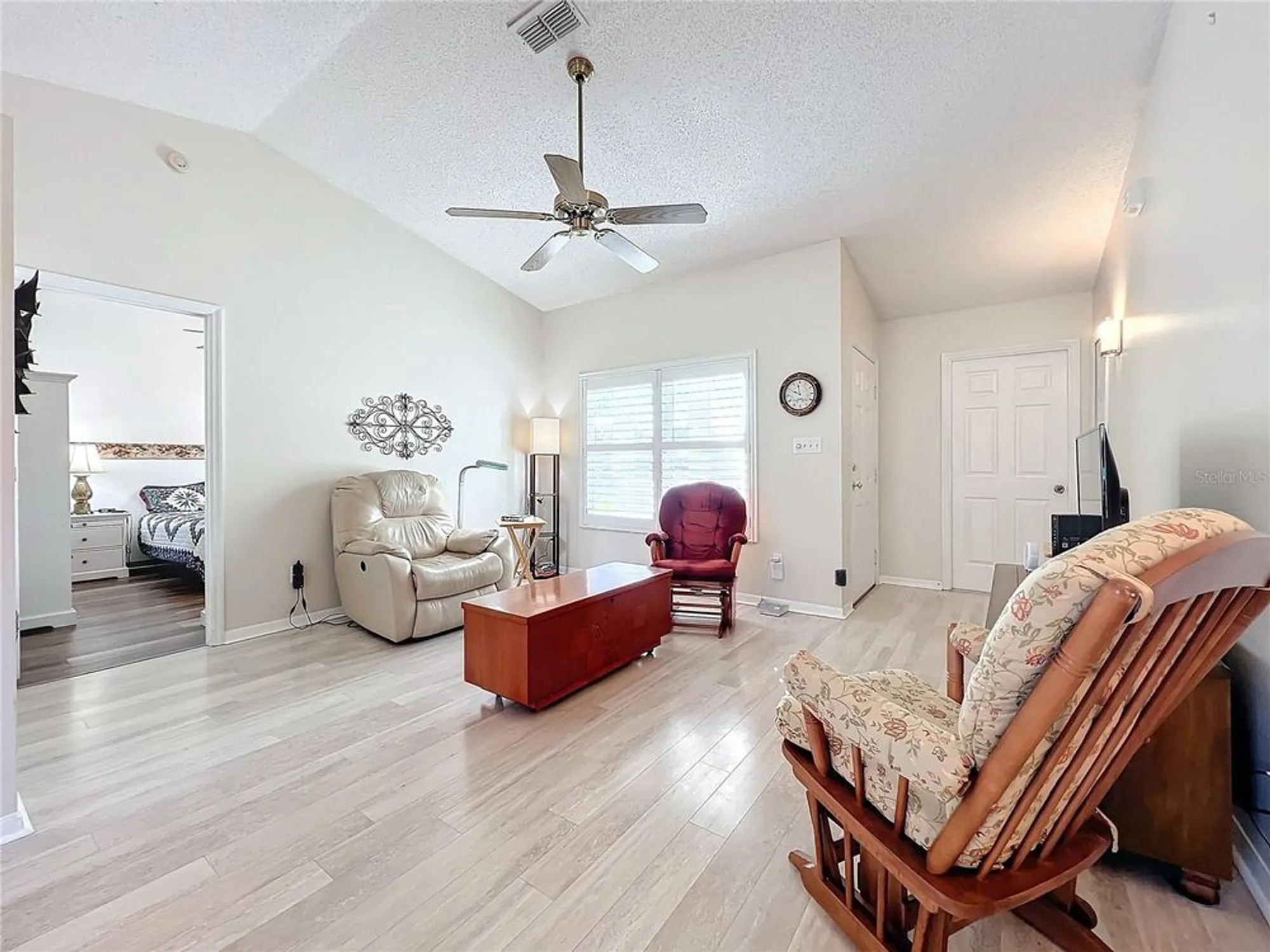 Property Slideshow image 16 of 53 | 25339 hibiscus st, Leesburg, FL, 34748