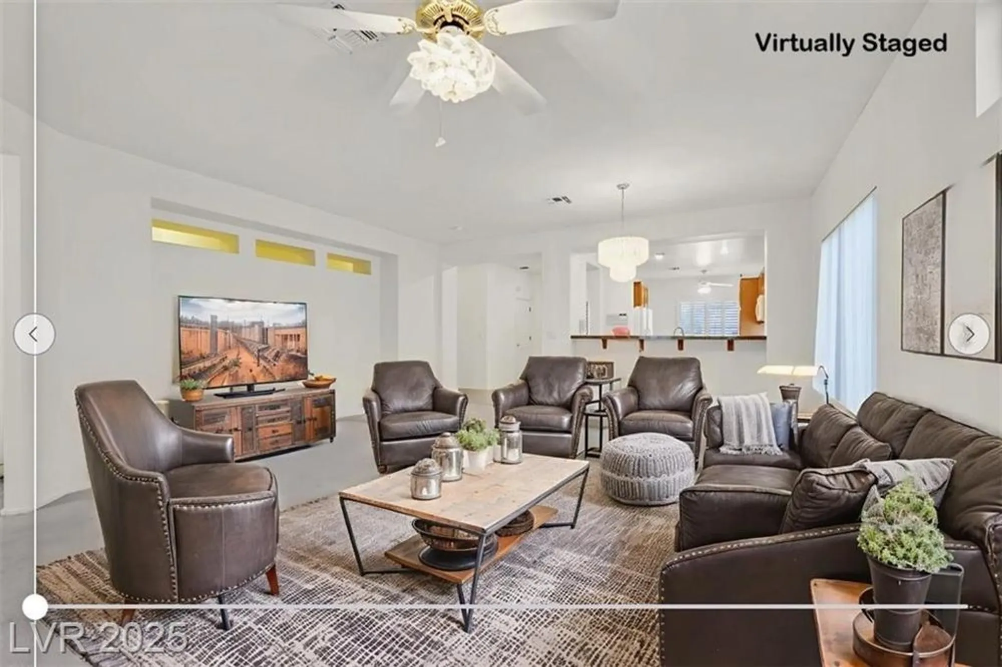 Property Slideshow image 14 of 53 | 580 cypress gardens pl, Henderson, NV, 89012
