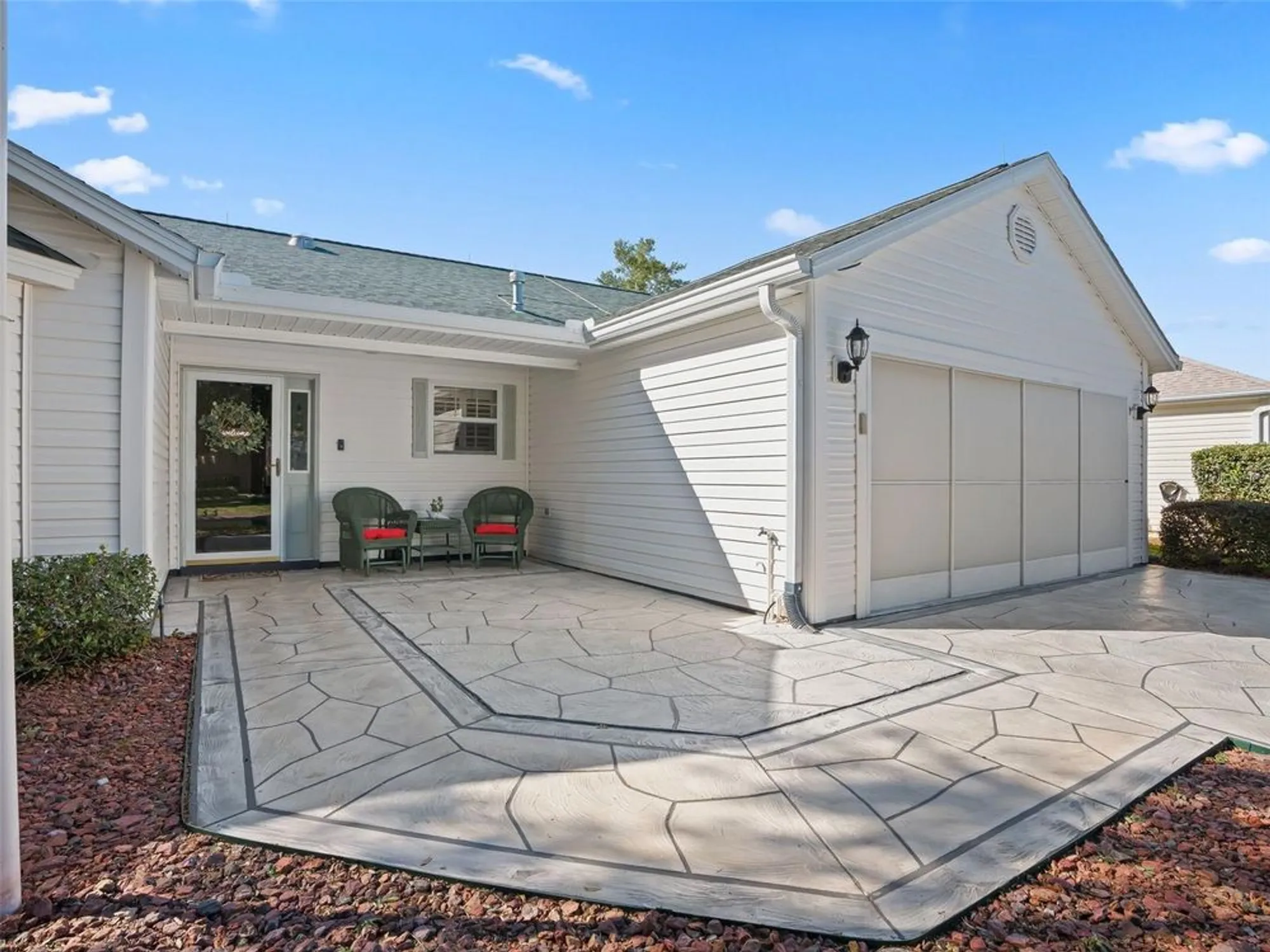 Property Slideshow image 7 of 50 | 17722 se 81st timberwood ter, The Villages, FL, 32162