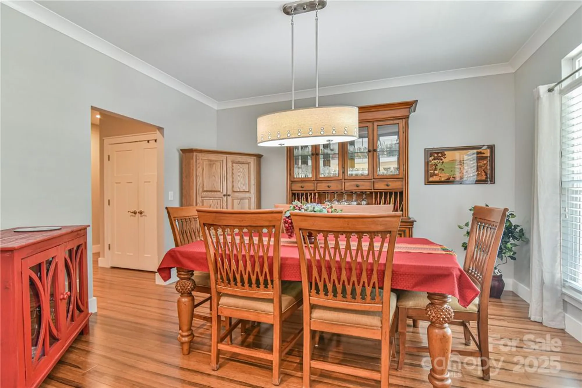 Property Slideshow image 10 of 32 | 34 waterbury ct, Hendersonville, NC, 28791