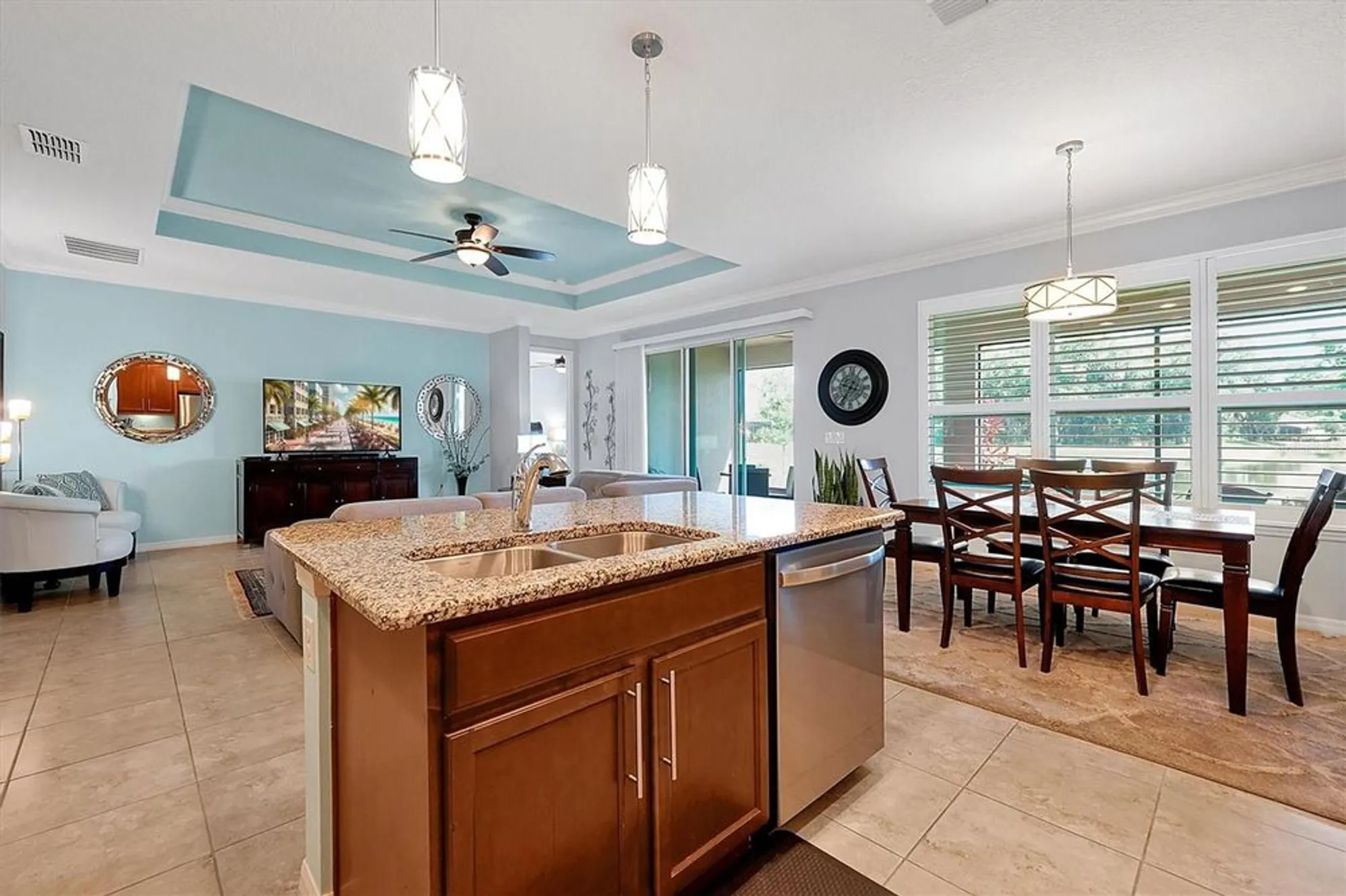 Property Slideshow image 10 of 25 | 634 via corso ct, Kissimmee, FL, 34759