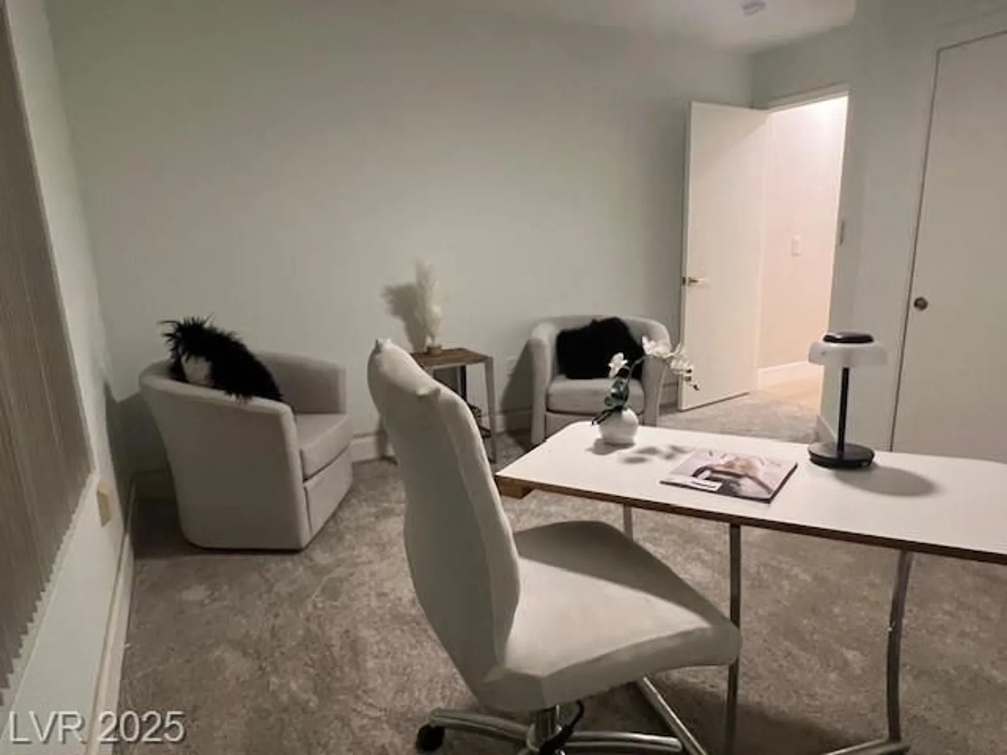 Property Slideshow image 32 of 65 | 8904 evening star dr, Las Vegas, NV, 89134