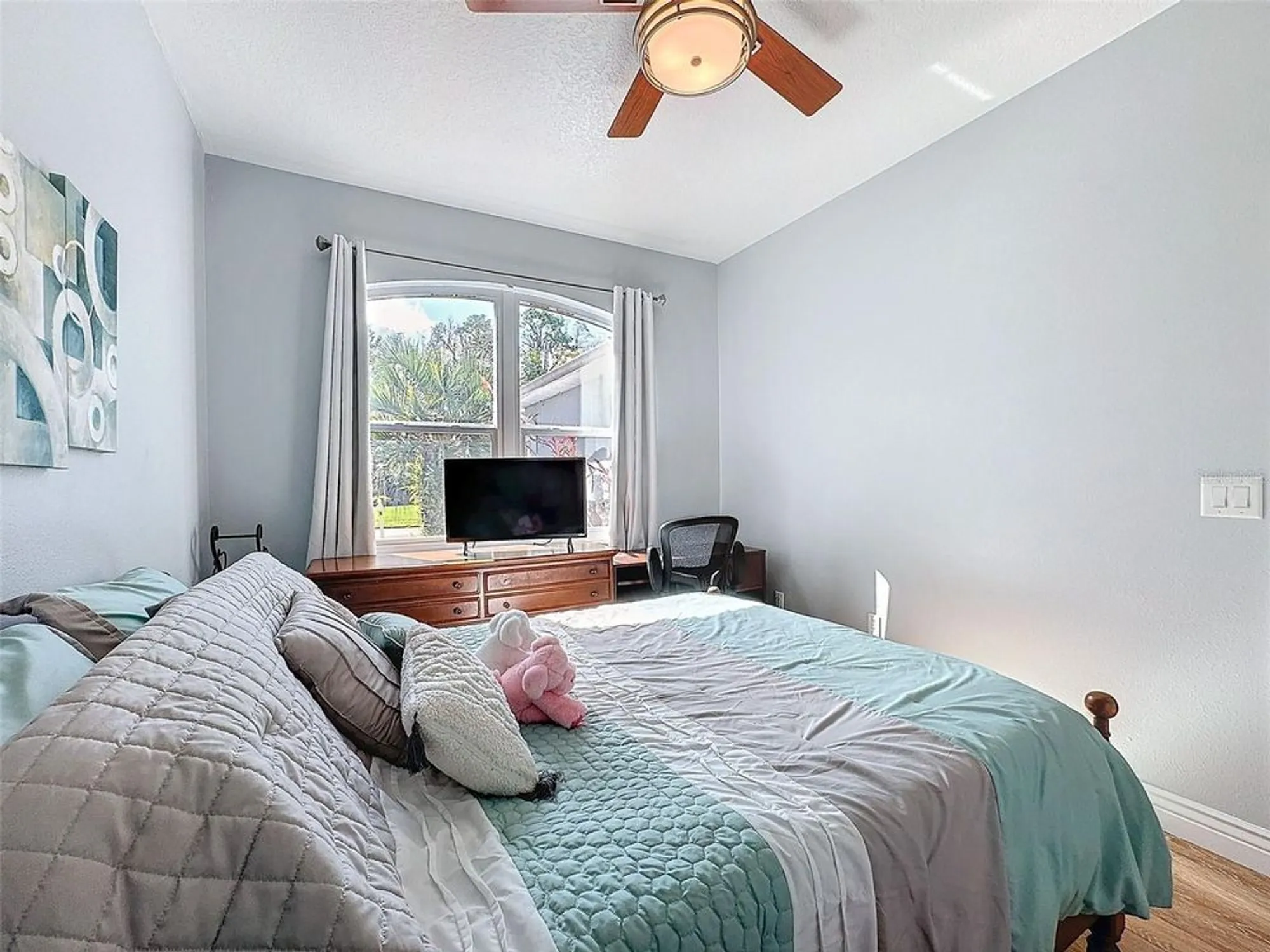 Property Slideshow image 25 of 57 | 11723 foxworth ln, New Port Richey, FL, 34654