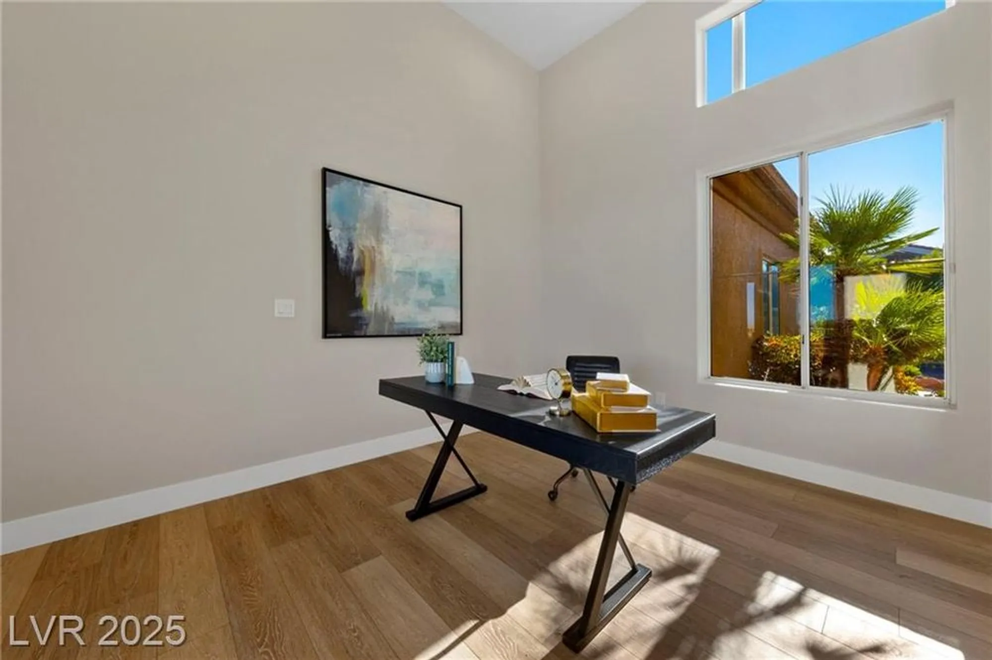 Property Slideshow image 18 of 56 | 2548 faiss dr, Las Vegas, NV, 89134