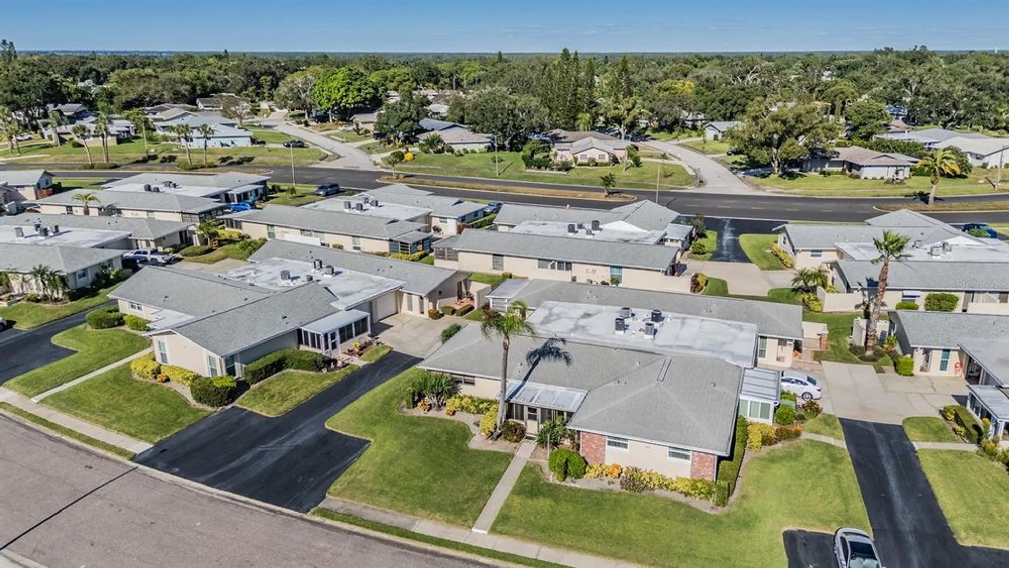 Property Slideshow image 31 of 56 | 2735 sherbrooke ln a, Palm Harbor, FL, 34684