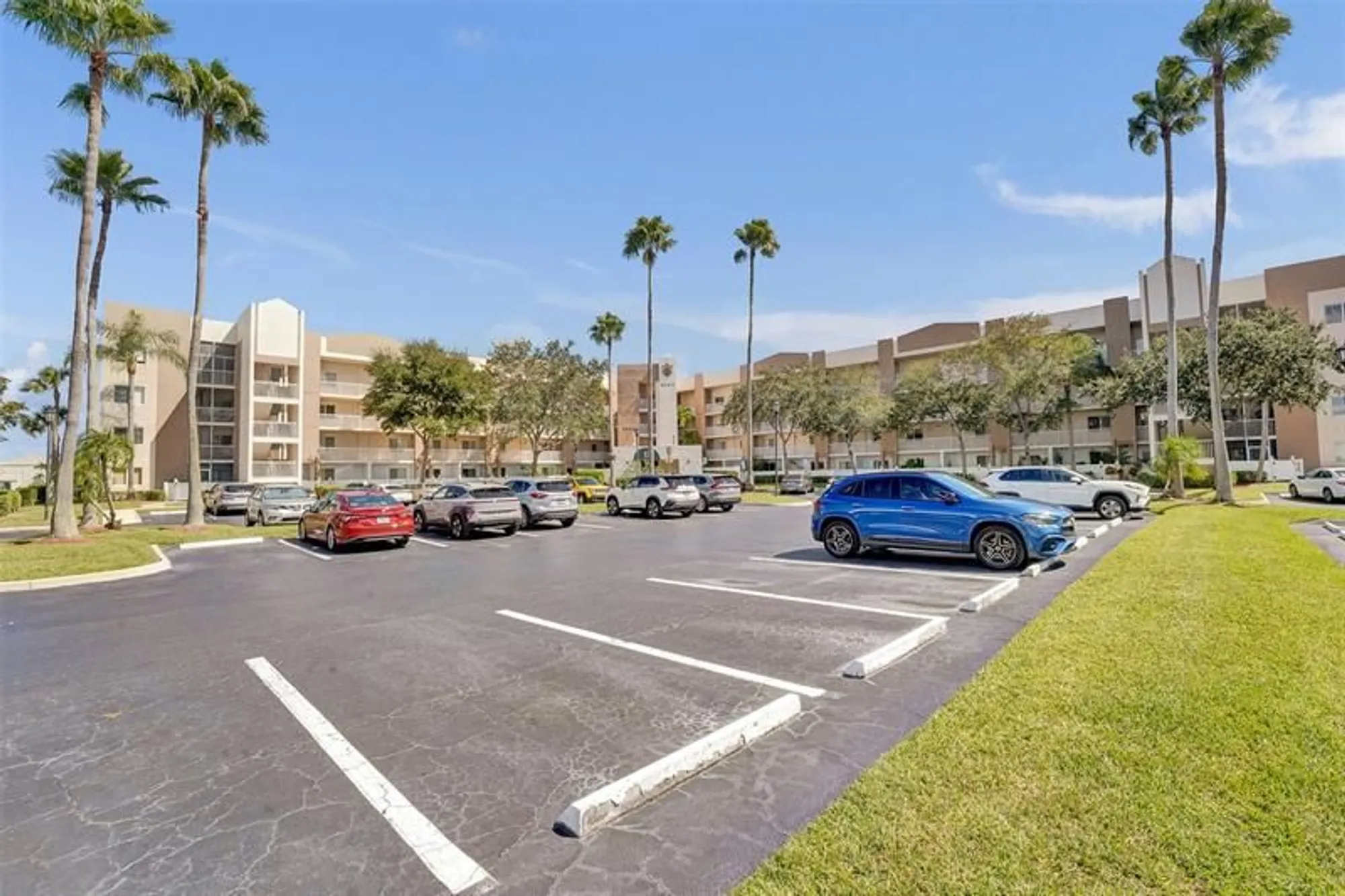 Property Slideshow image 63 of 69 | 9563 weldon cir apt d212, Fort Lauderdale, FL, 33321