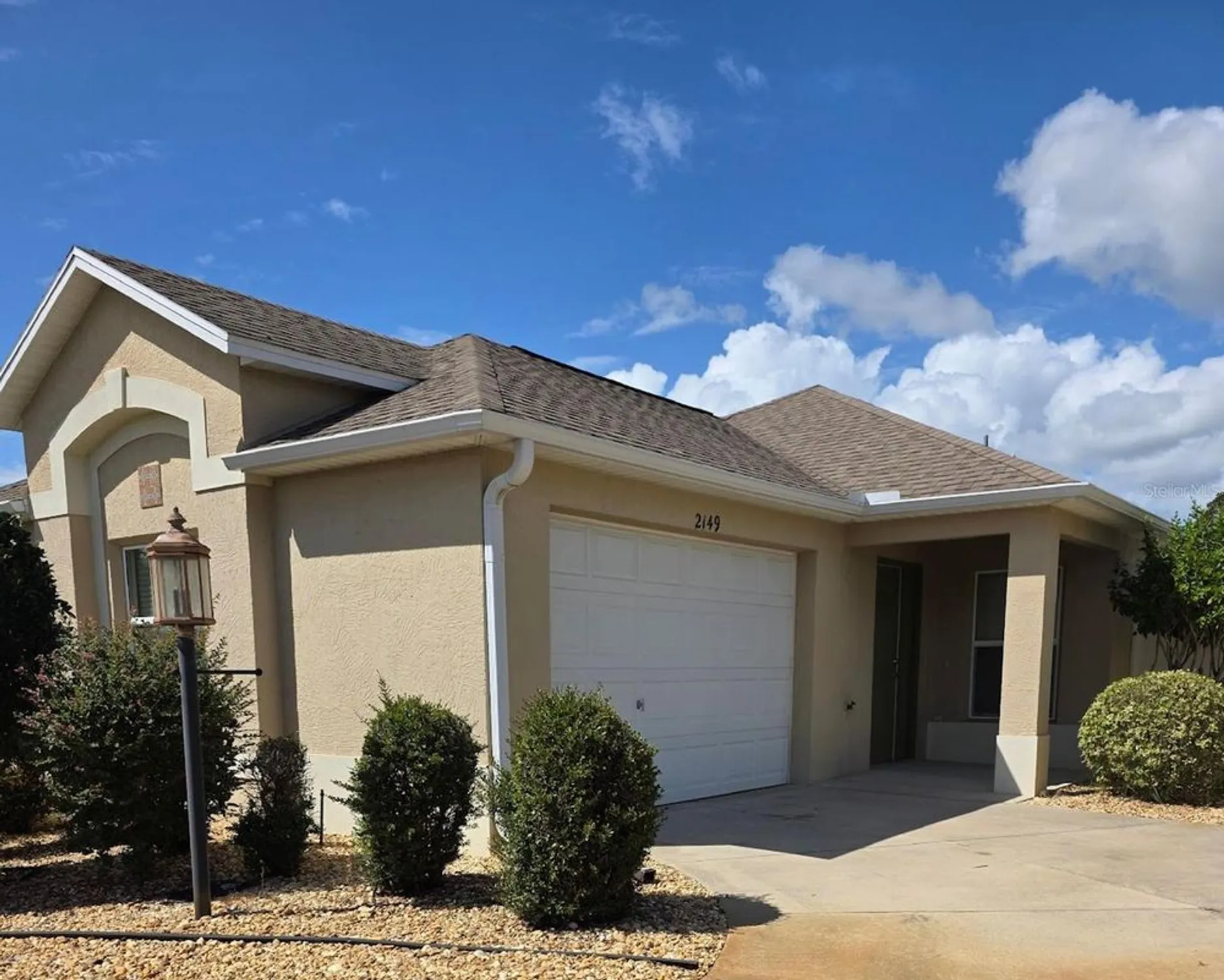 Property Slideshow image 2 of 24 | 2149 sandalwood pl, The Villages, FL, 32163