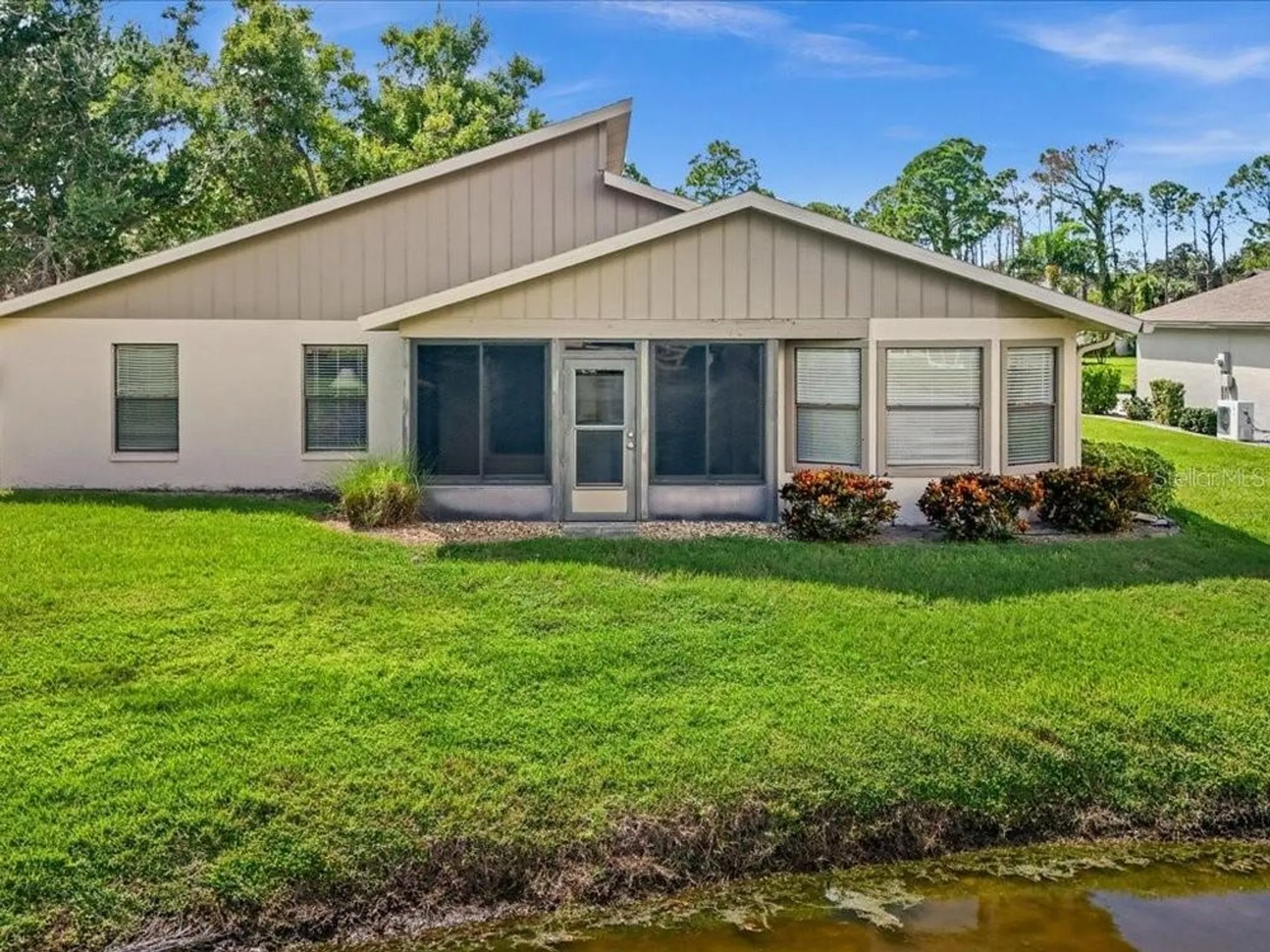 Property Slideshow image 31 of 47 | 411 cypress forest dr, Englewood, FL, 34223