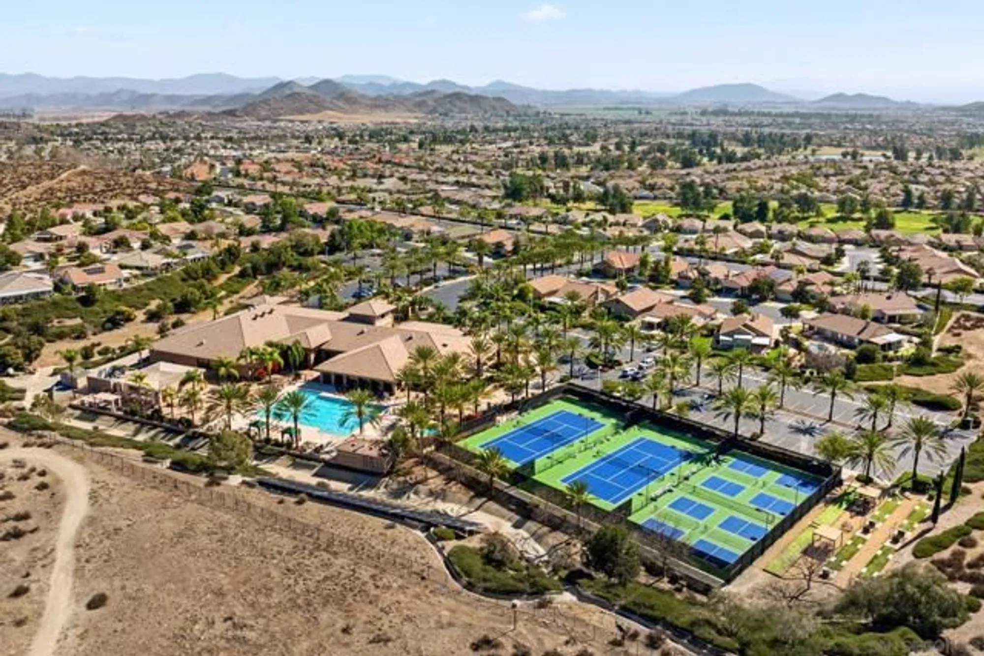 Property Slideshow image 36 of 37 | 27992 whisperwood dr, Menifee, CA, 92584