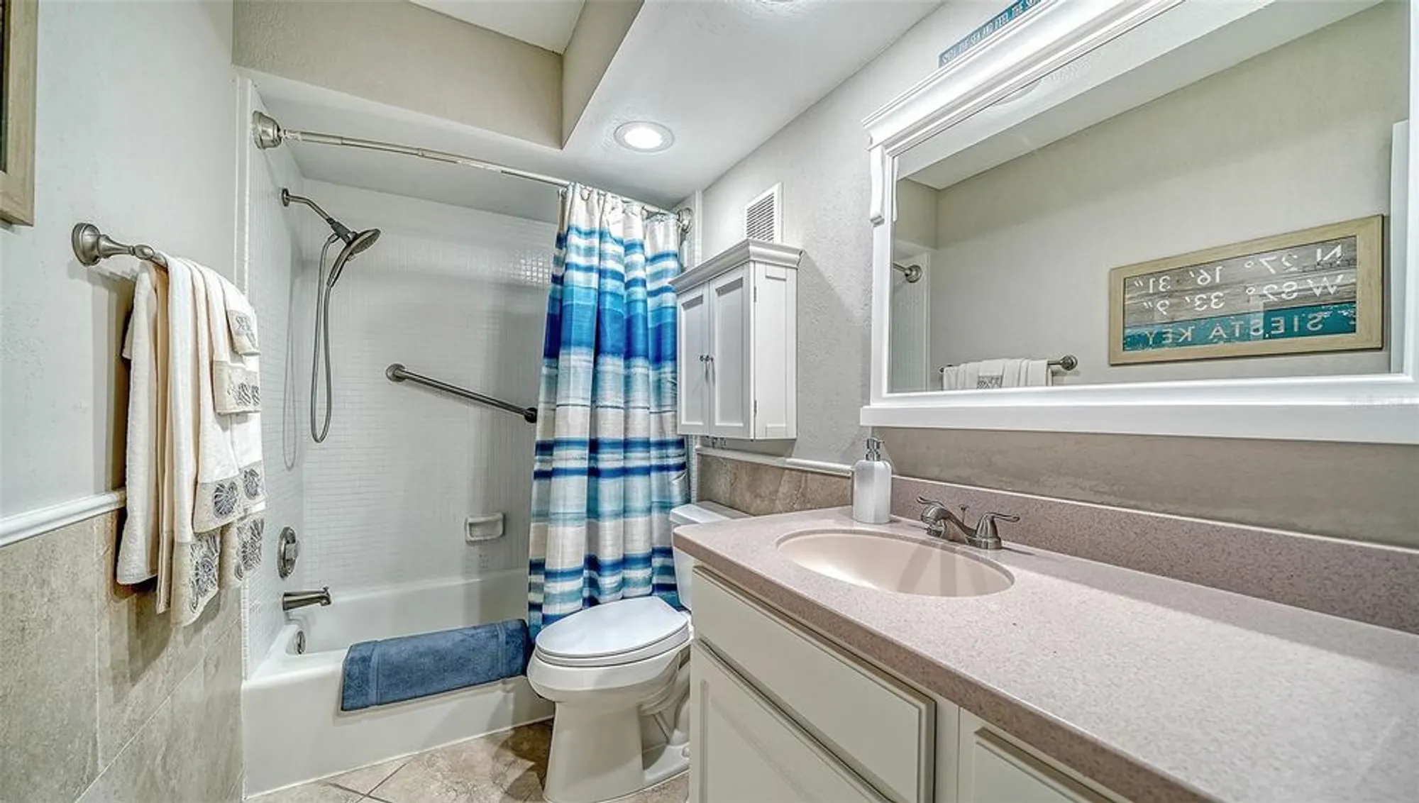 Property Slideshow image 39 of 71 | 199 whispering sands dr apt 201, Sarasota, FL, 34242
