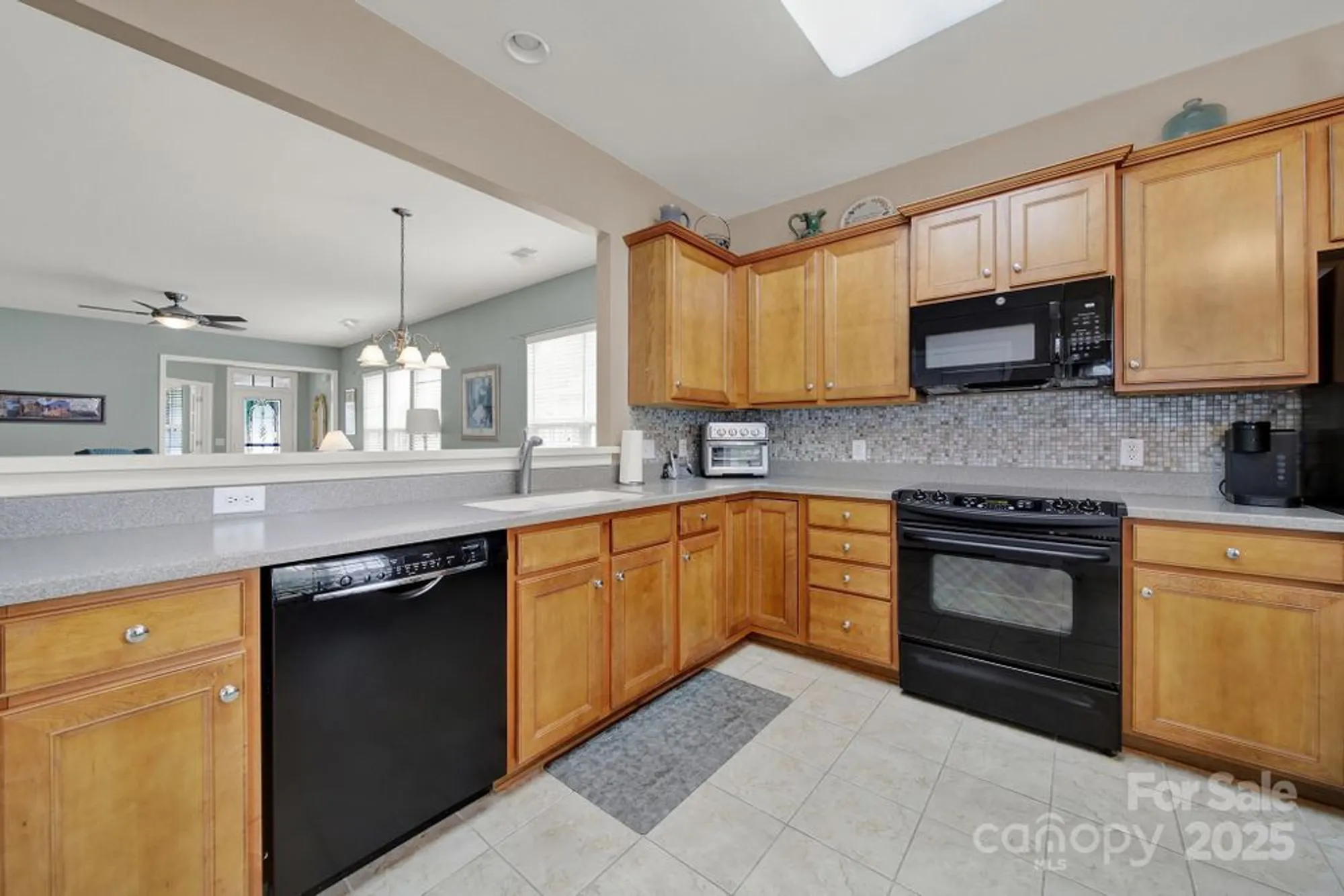 Property Slideshow image 12 of 39 | 16307 raven crest dr, Fort Mill, SC, 29707