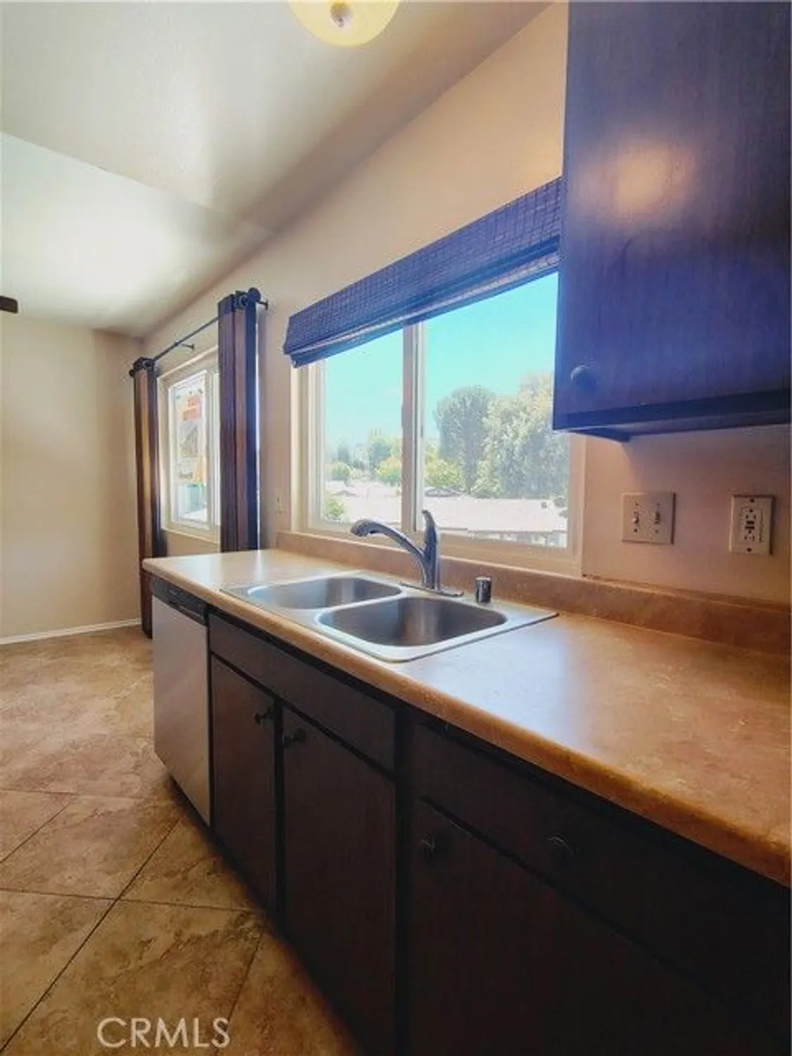 Property Slideshow image 10 of 35 | 26373 oak highland dr e, Newhall, CA, 91321