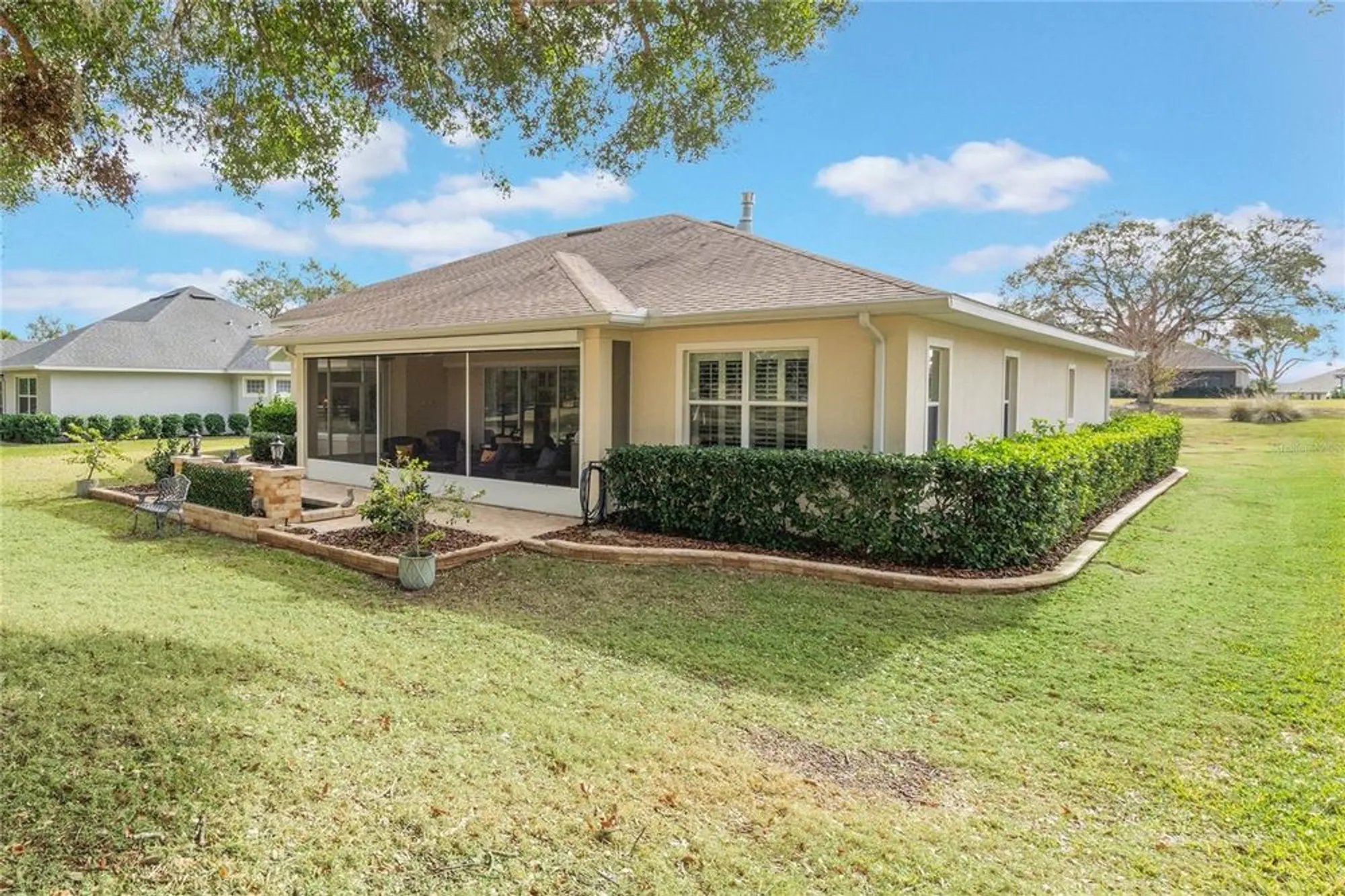 Property Slideshow image 45 of 58 | 5072 greens dr, Lady Lake, FL, 32159