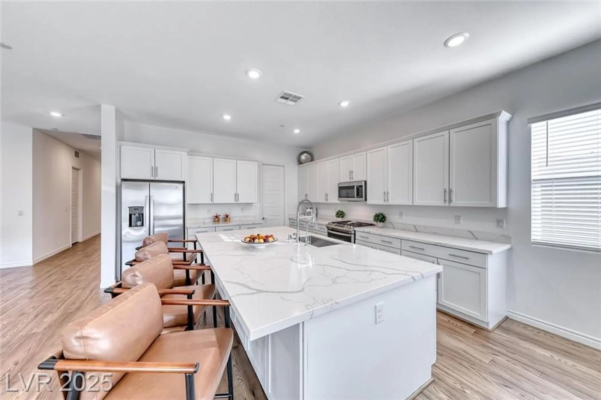 Property Slideshow image 19 of 65 | 141 juliette pointe ln, Henderson, NV, 89011