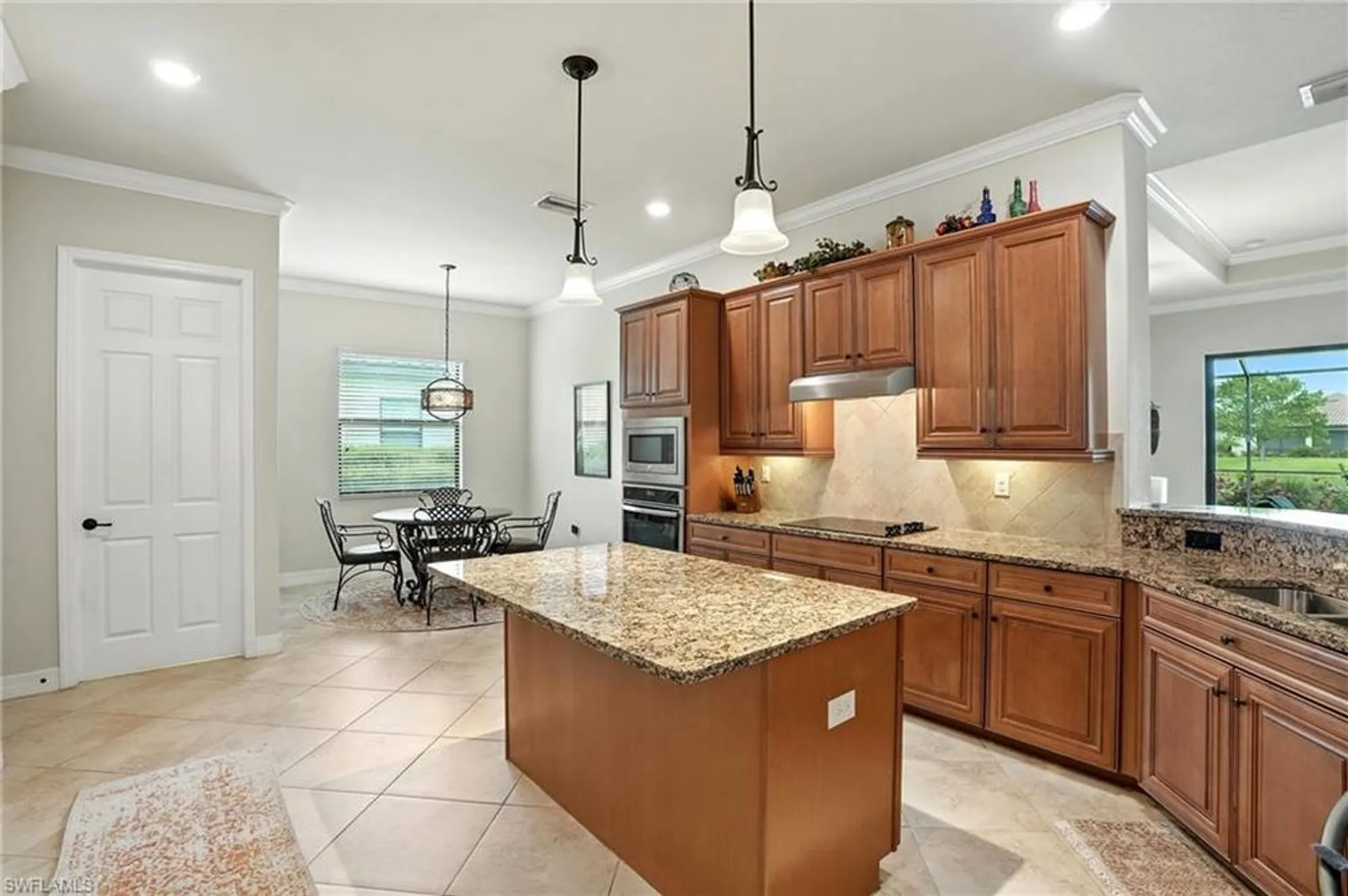Property Slideshow image 10 of 48 | 28089 wicklow ct, Bonita Springs, FL, 34135