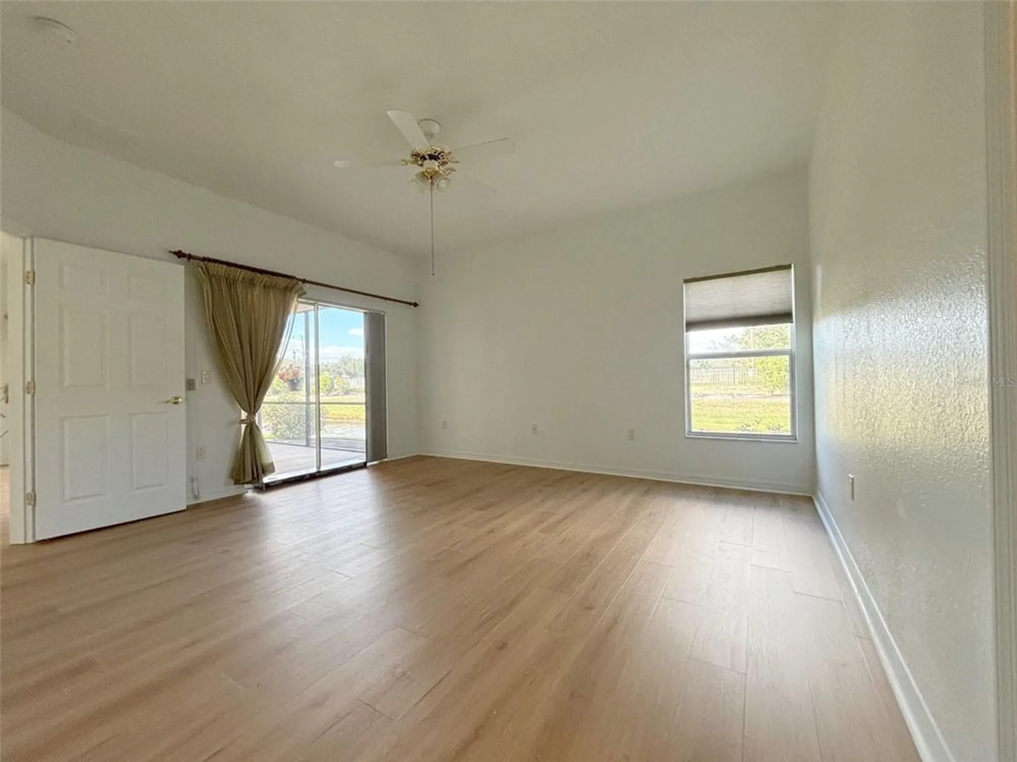 Property Slideshow image 9 of 45 | 4128 aberdeen ln, Lake Wales, FL, 33859