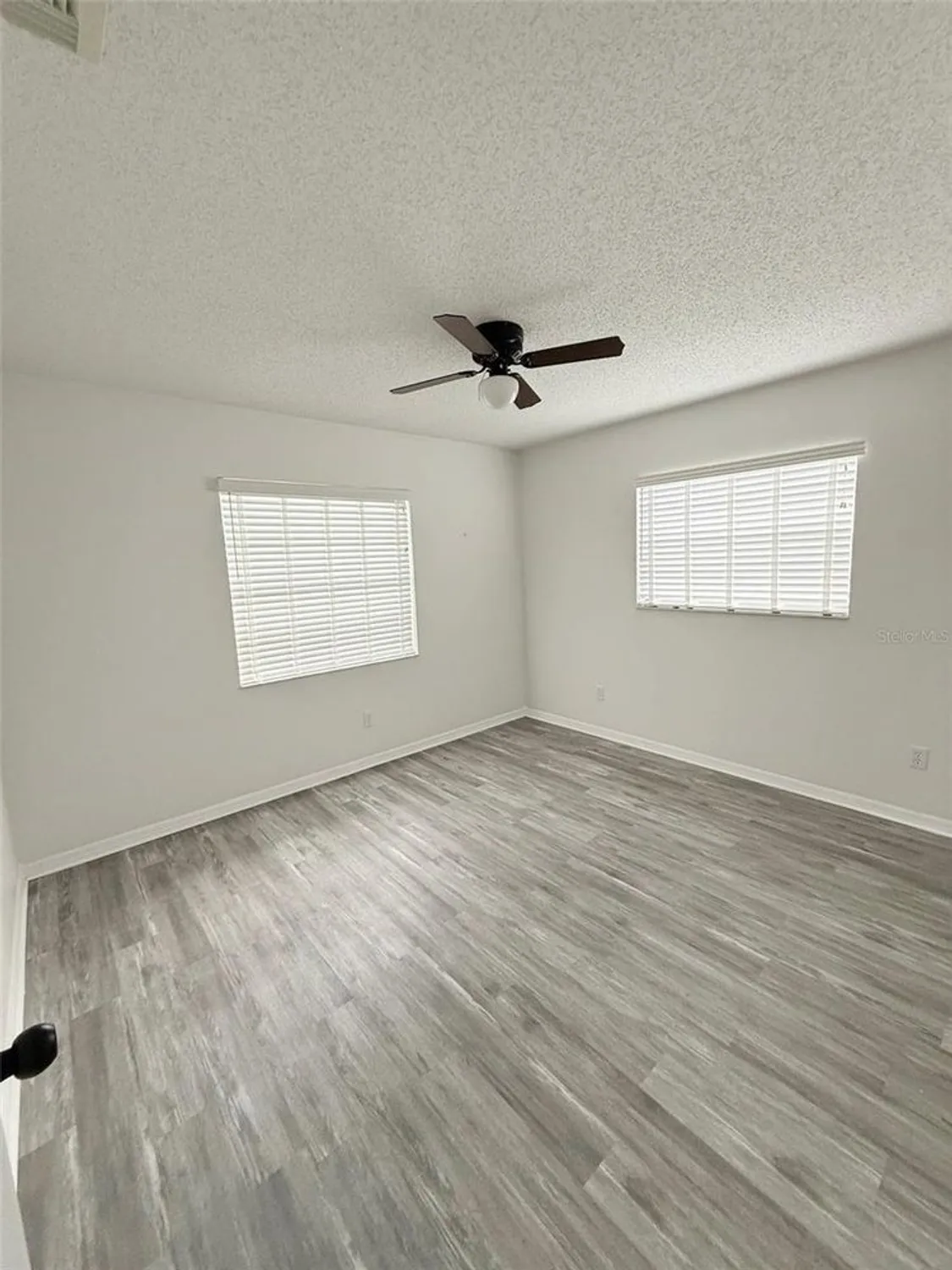 Property Slideshow image 9 of 17 | 1620 bentwood dr, Sun City Center, FL, 33573