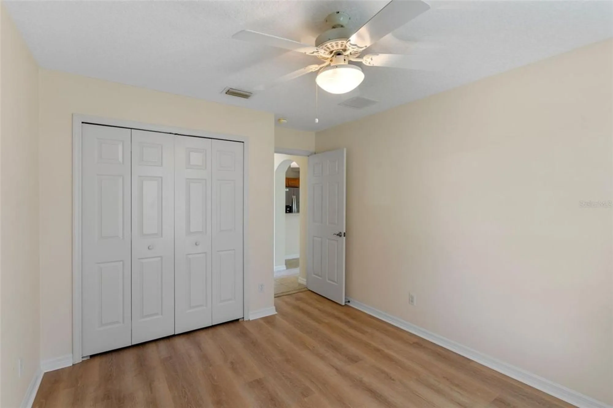 Property Slideshow image 18 of 21 | 26908 honeymoon ave, Leesburg, FL, 34748