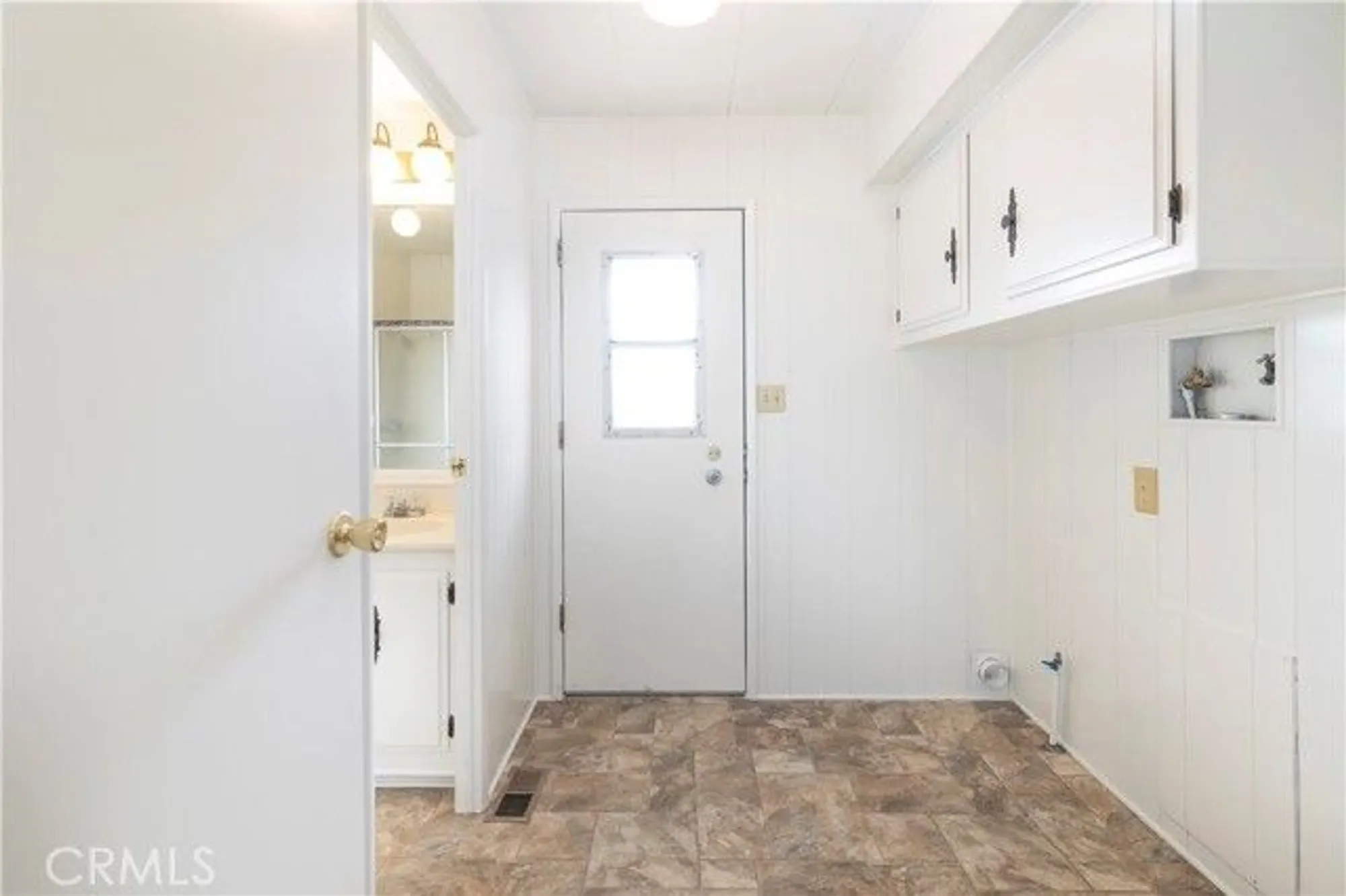 Property Slideshow image 20 of 34 | 2918 dogwood way, Hemet, CA, 92545