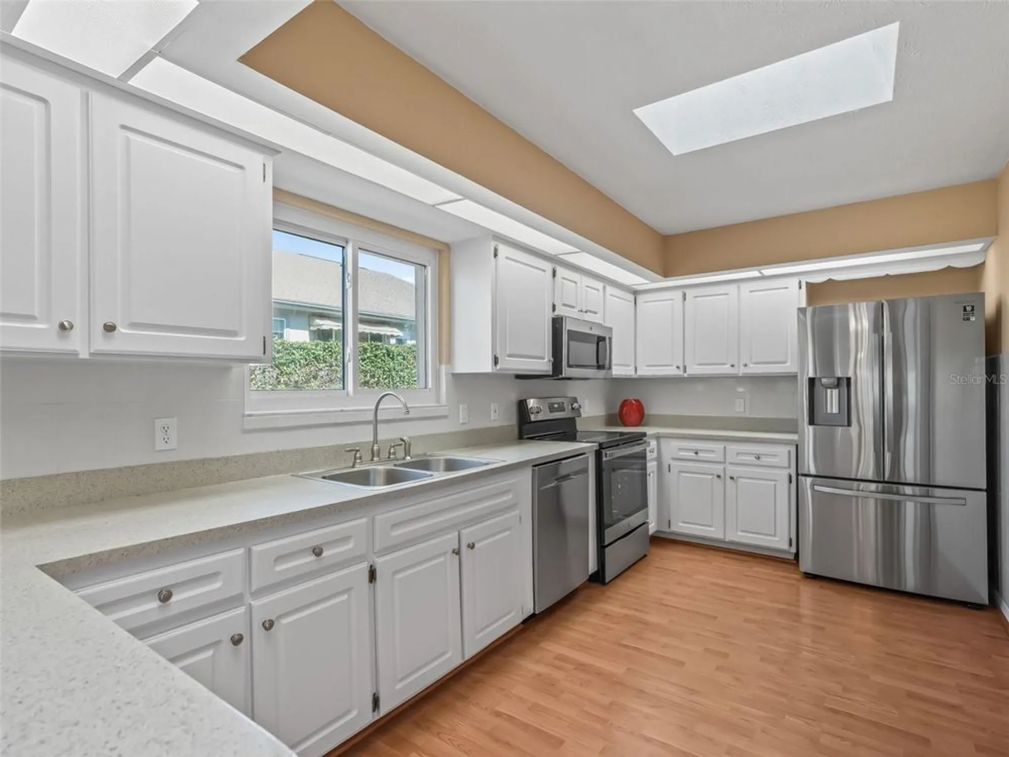 Property Slideshow image 15 of 31 | 11381 se 175th ln, Summerfield, FL, 34491