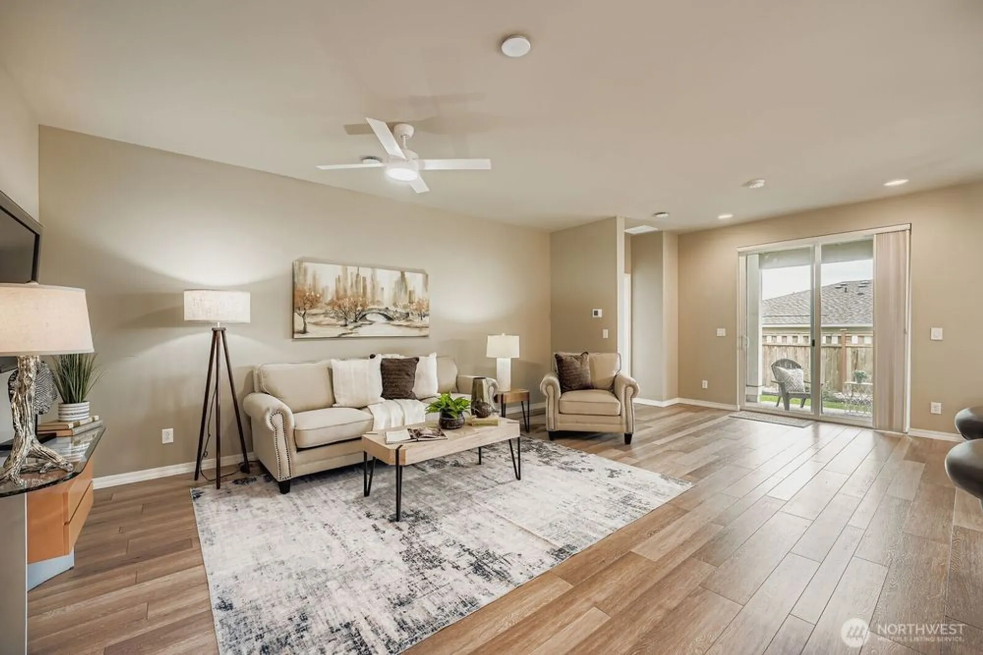 Property Slideshow image 13 of 30 | 15206 183rd ave e unit e, Bonney Lake, WA, 98391