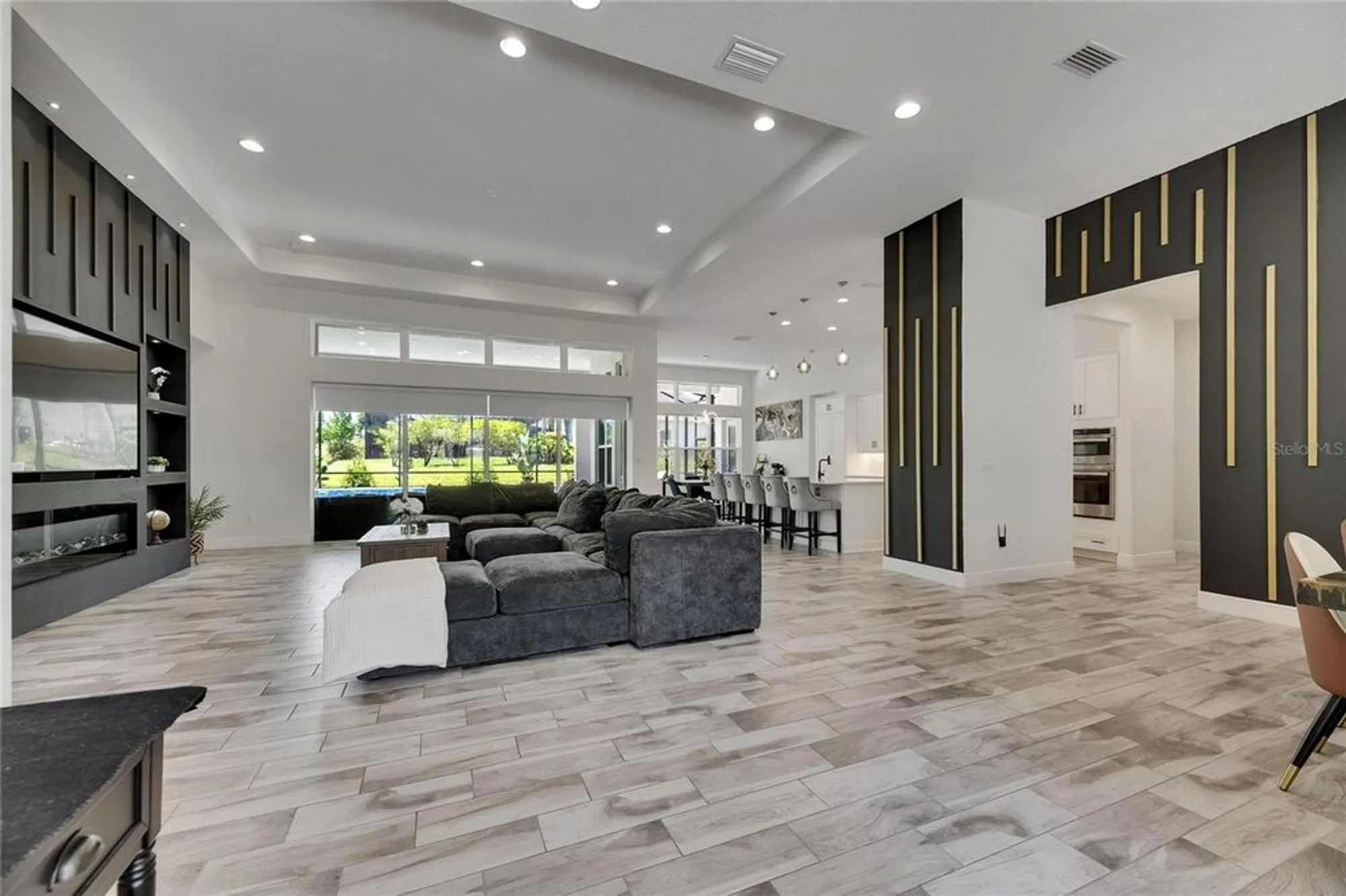 Property Slideshow image 7 of 92 | 13539 carryback dr, Dade City, FL, 33525