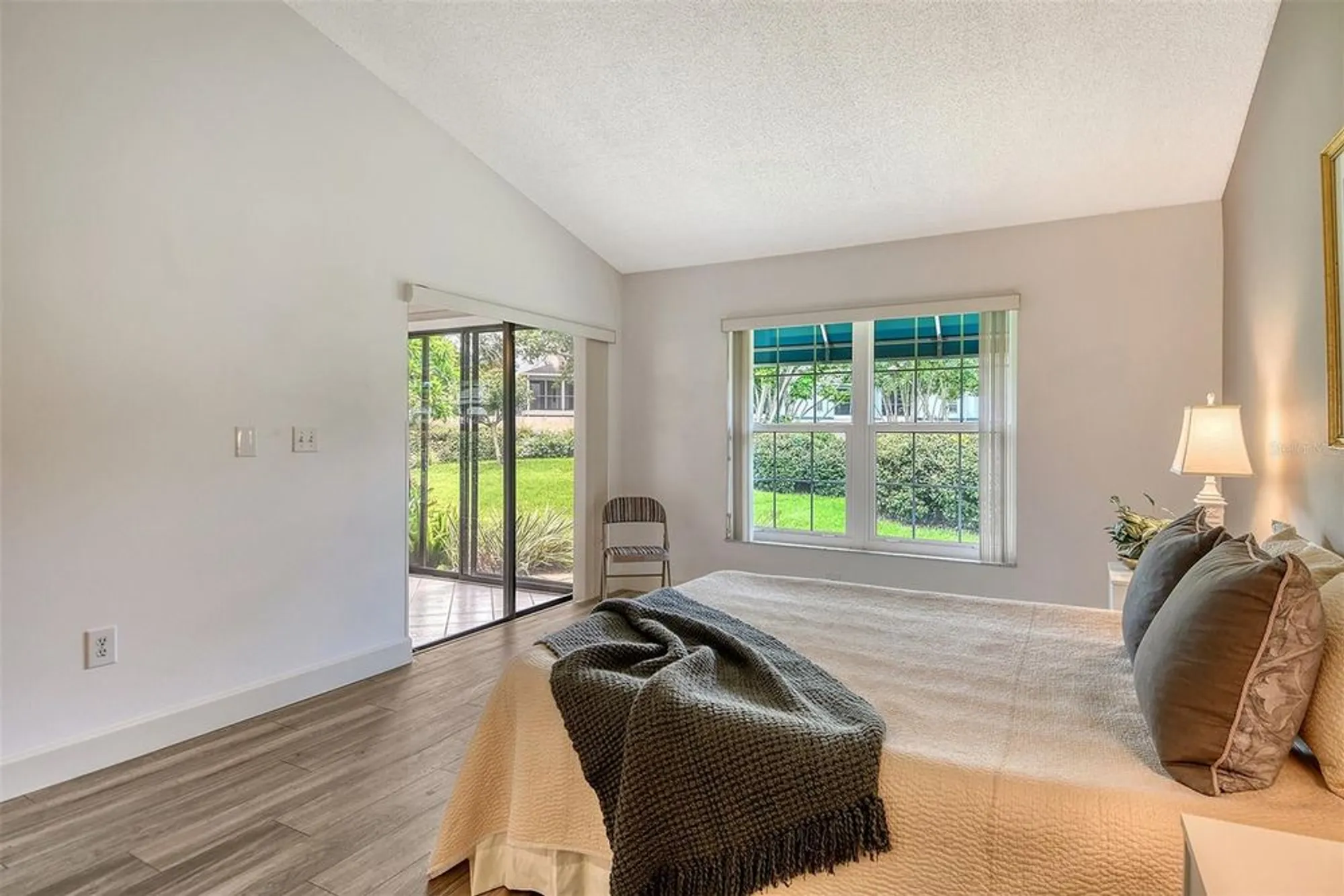 Property Slideshow image 27 of 59 | 5956 clubside dr # 7651, Sarasota, FL, 34243