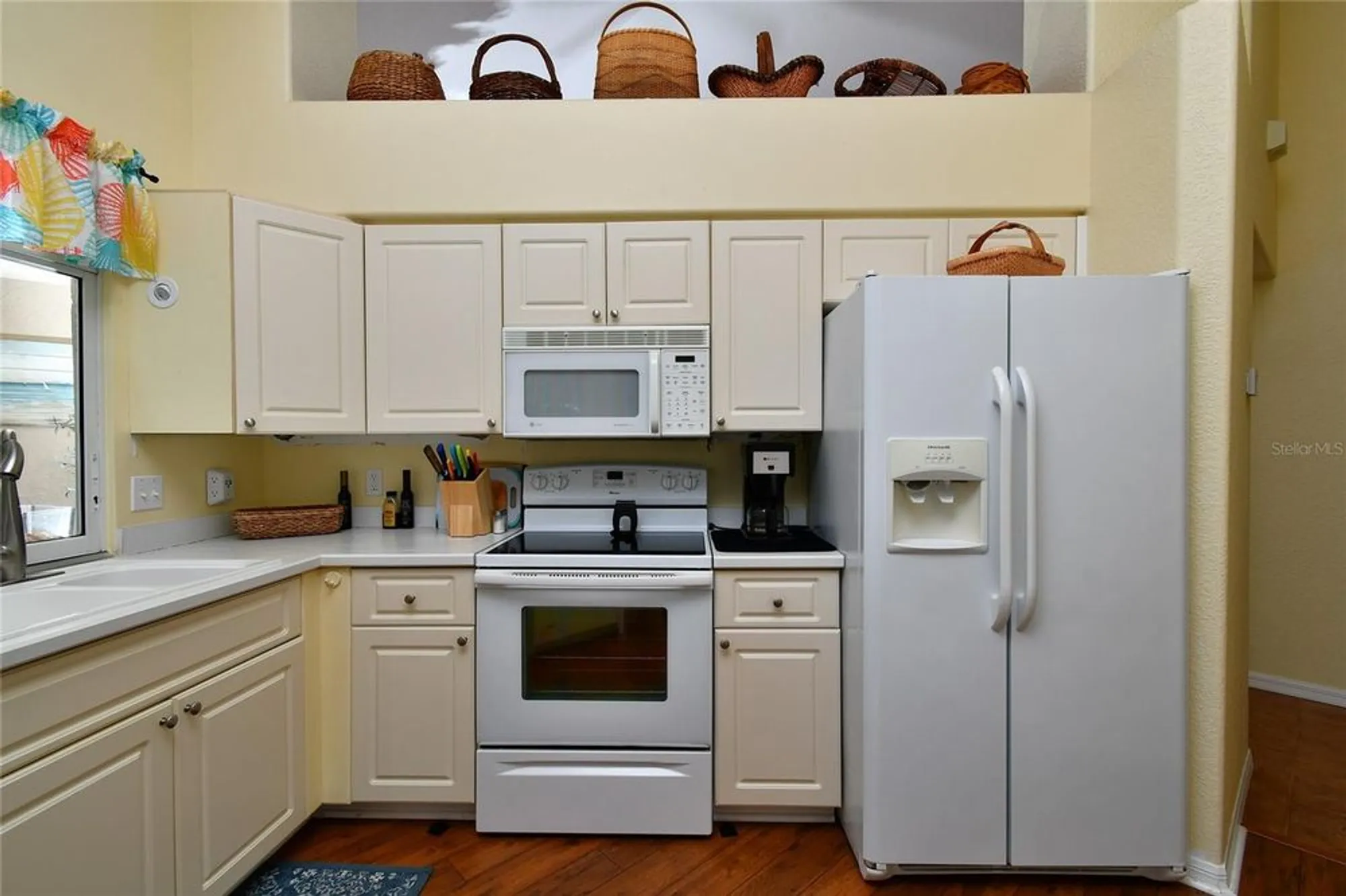 Property Slideshow image 20 of 32 | 3885 cape cole blvd, Punta Gorda, FL, 33955