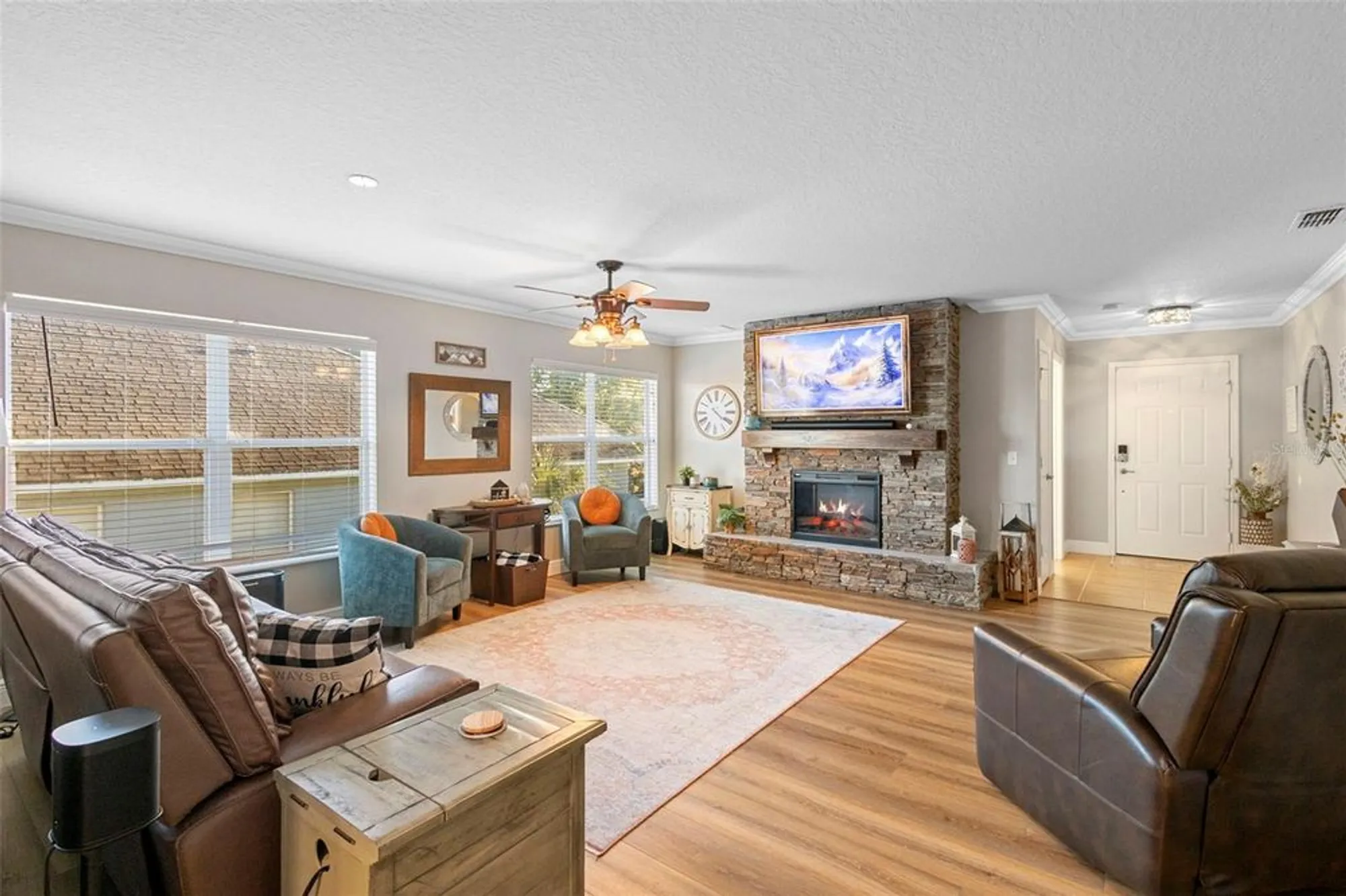 Property Slideshow image 10 of 52 | 30118 cheval st, Mount Dora, FL, 32757