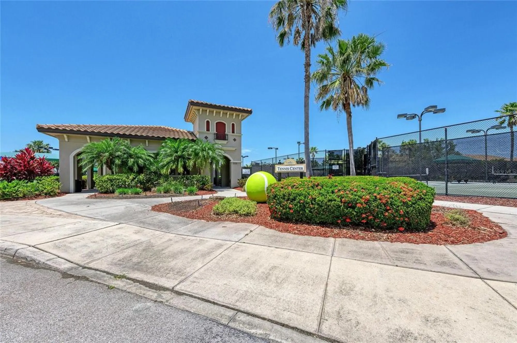 Property Slideshow image 70 of 83 | 7019 river hammock dr unit 104, Bradenton, FL, 34212
