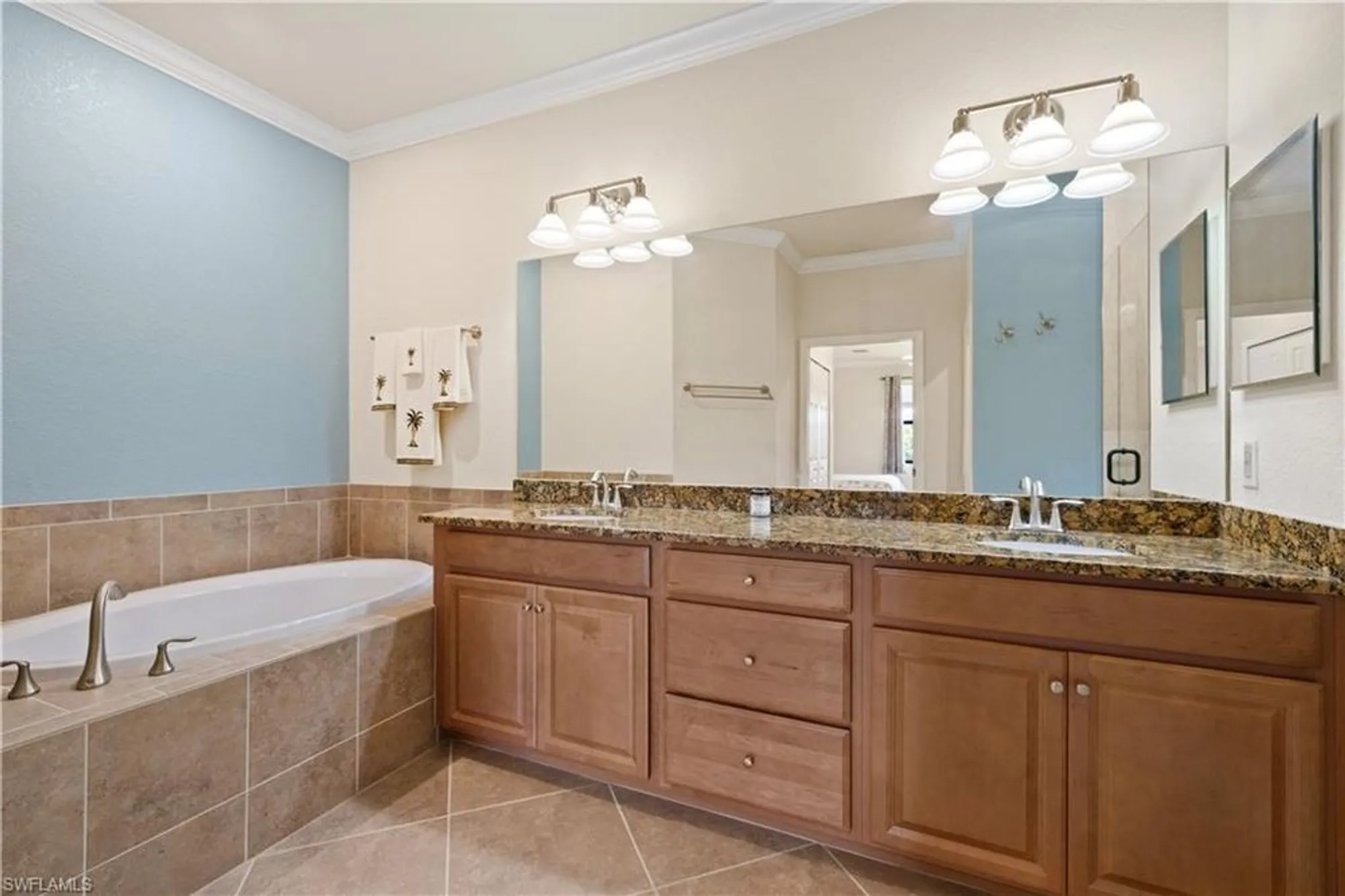 Property Slideshow image 19 of 41 | 28011 cookstown ct 3502, Bonita Springs, FL, 34135