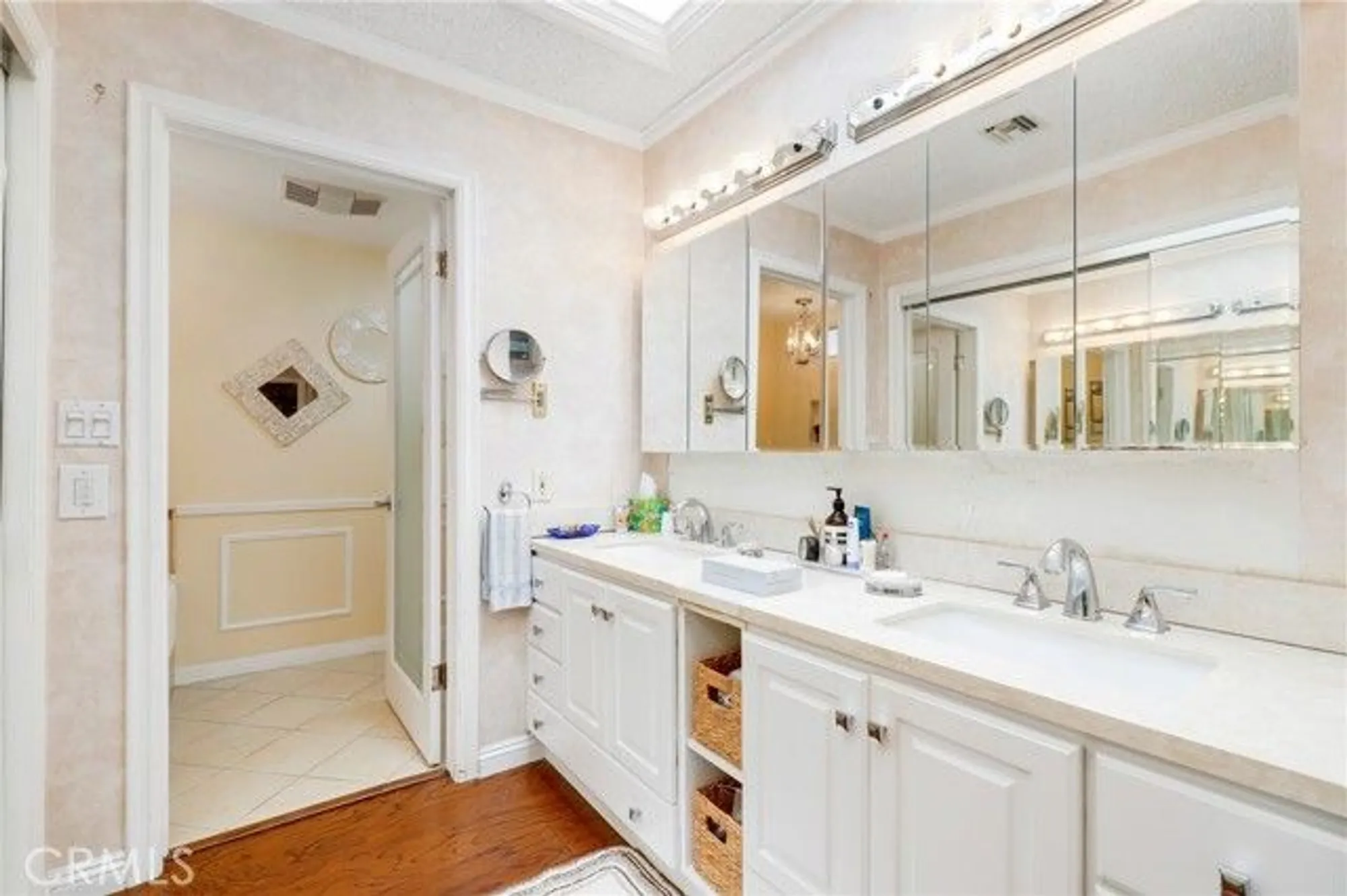 Property Slideshow image 18 of 25 | 2402 via mariposa 3a, Laguna Woods, CA, 92637