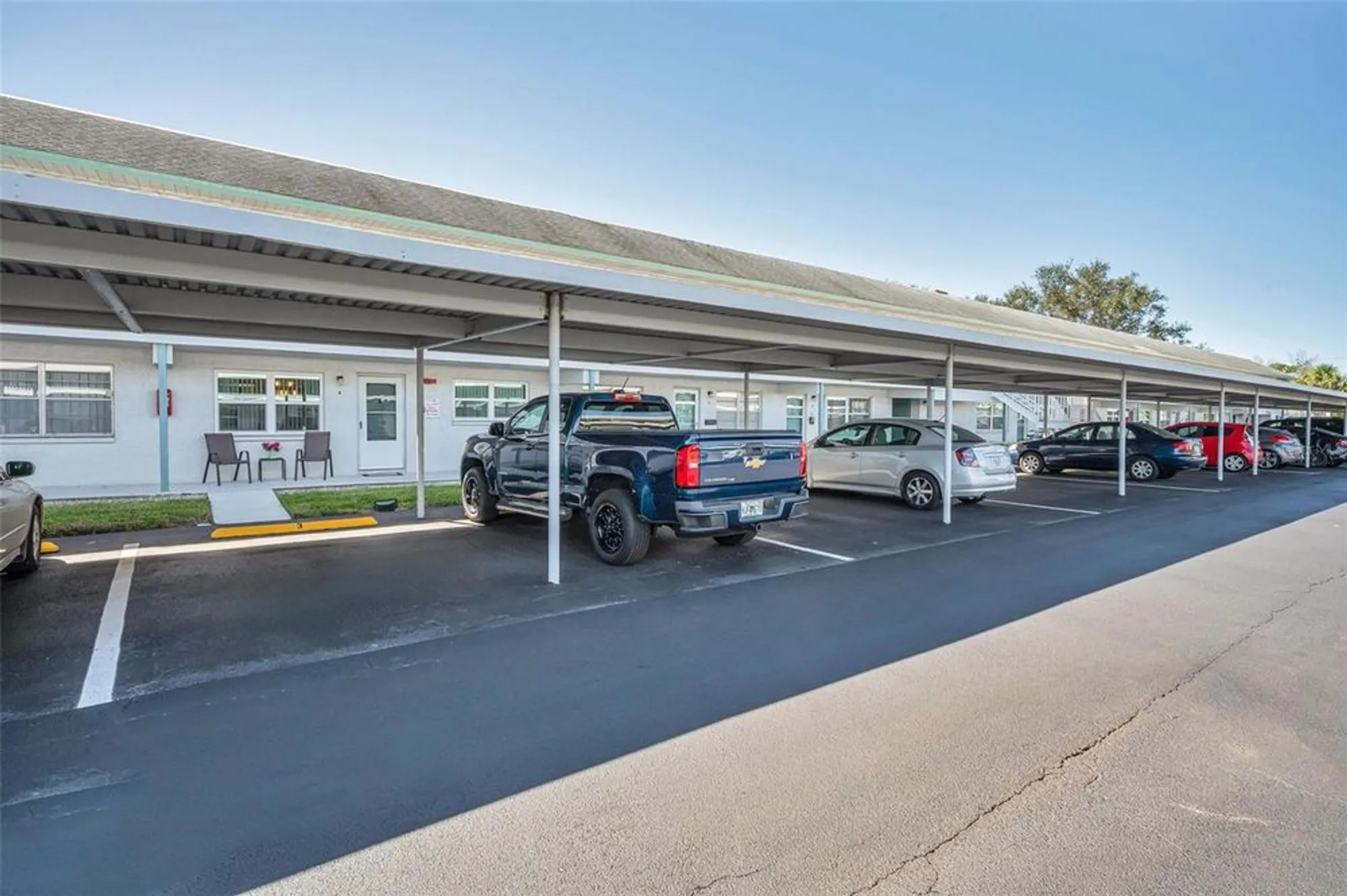 Property Slideshow image 27 of 49 | 5297 81st ln n apt 4, St Petersburg, FL, 33709